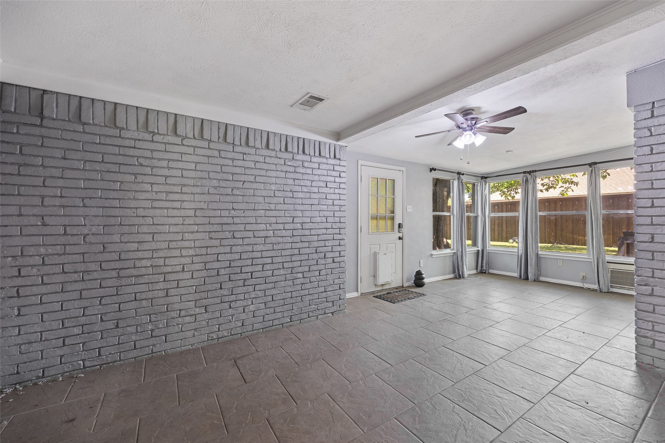 3945 Clubway Lane Farmers Branch TX 75244