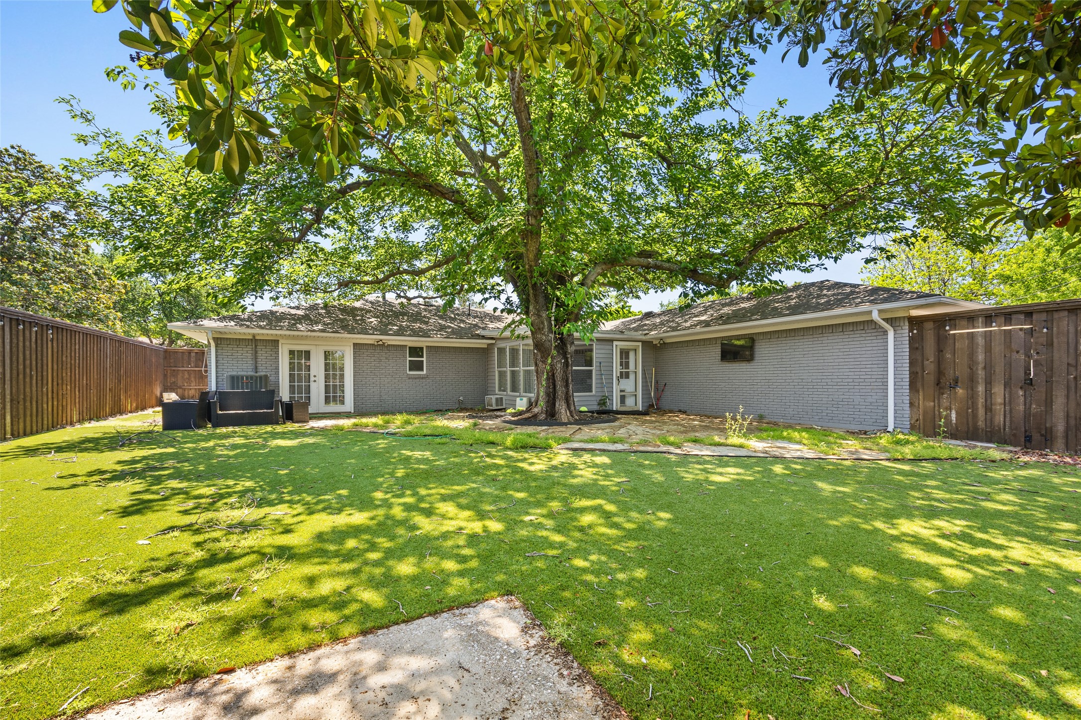 3945 Clubway Lane Farmers Branch TX 75244