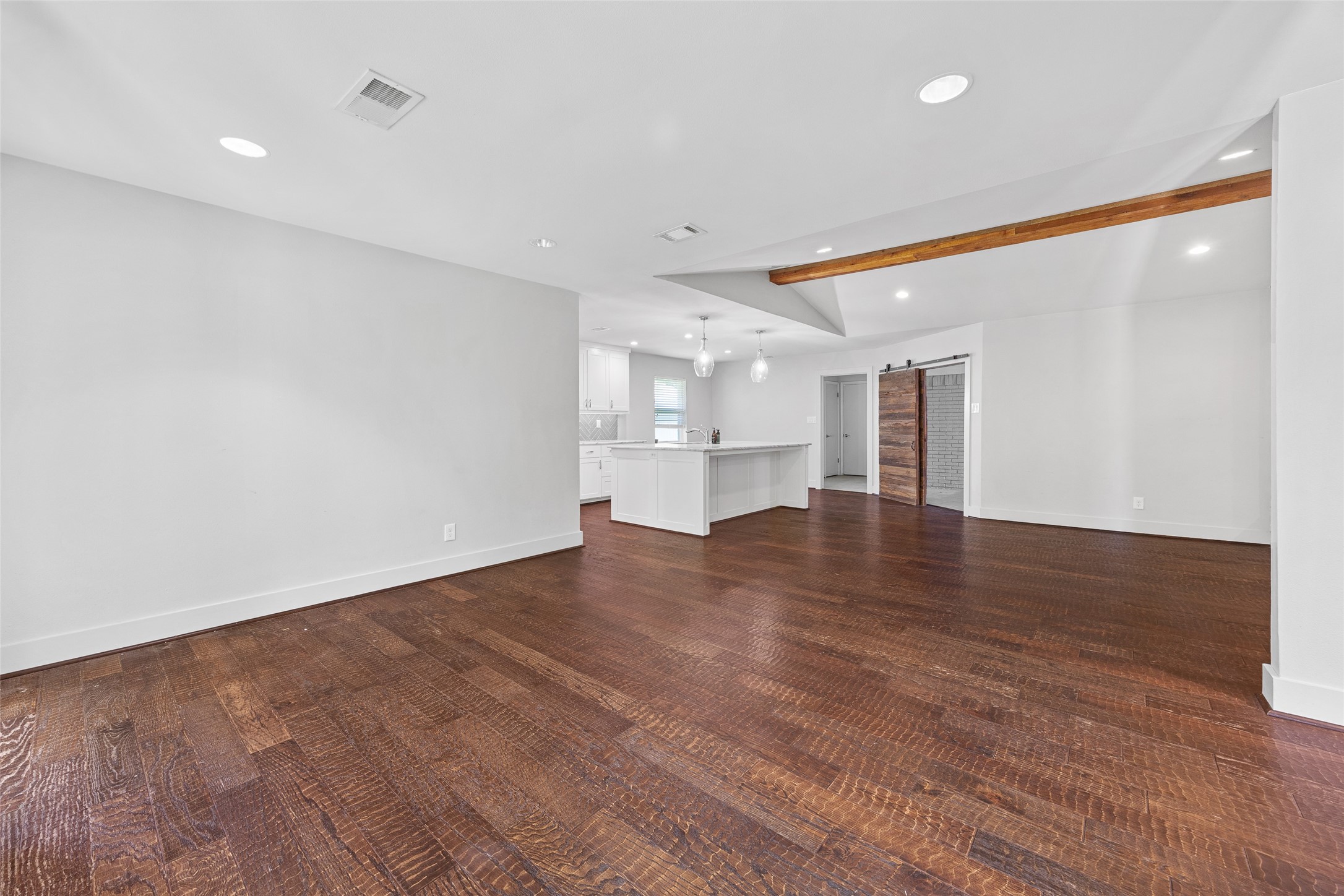 3945 Clubway Lane Farmers Branch TX 75244