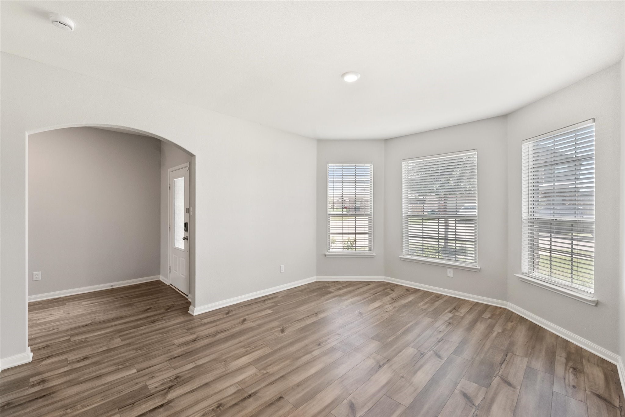 4004 Millau Lane Crowley TX 76036