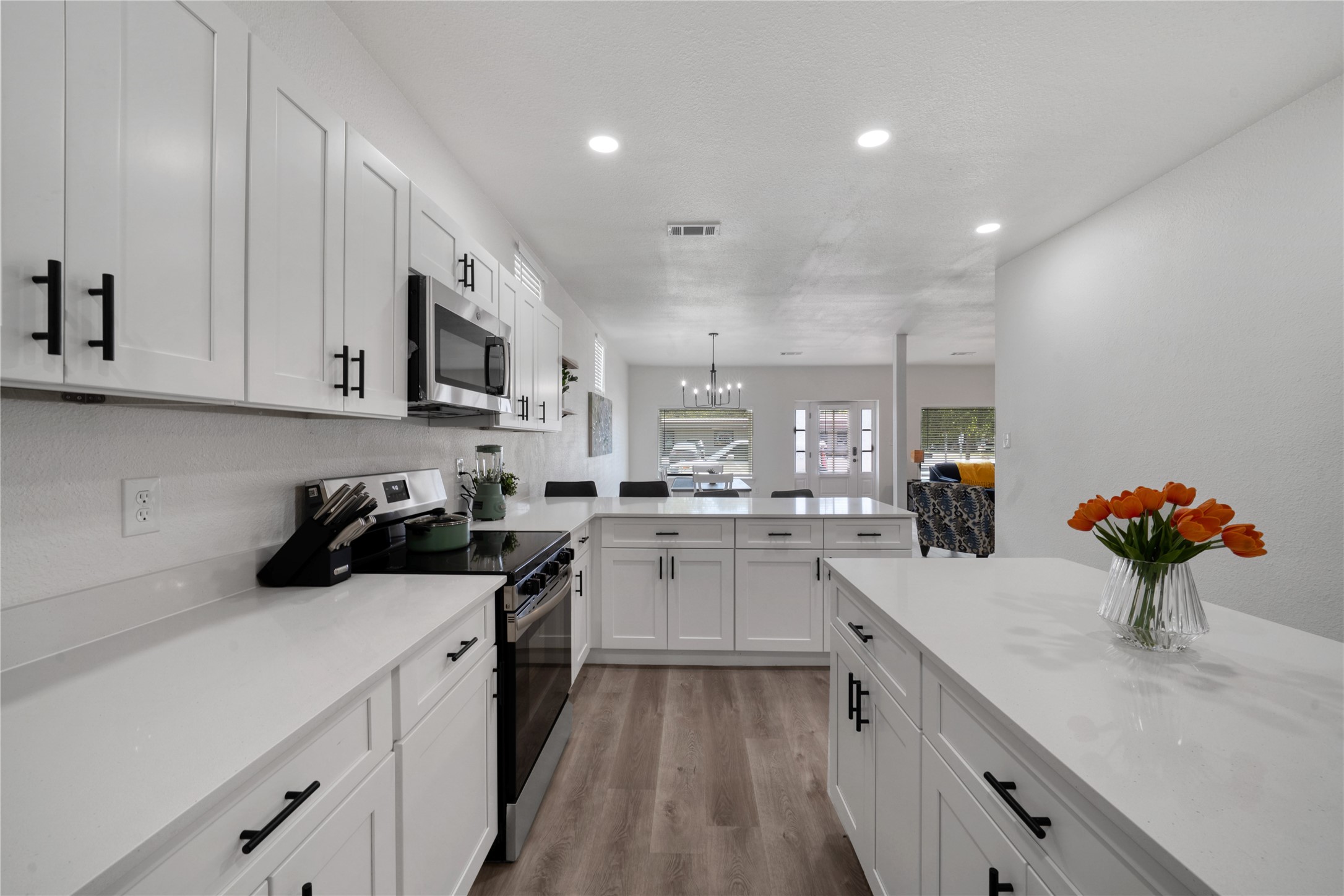 1011 S Armstrong Avenue Denison TX 75020