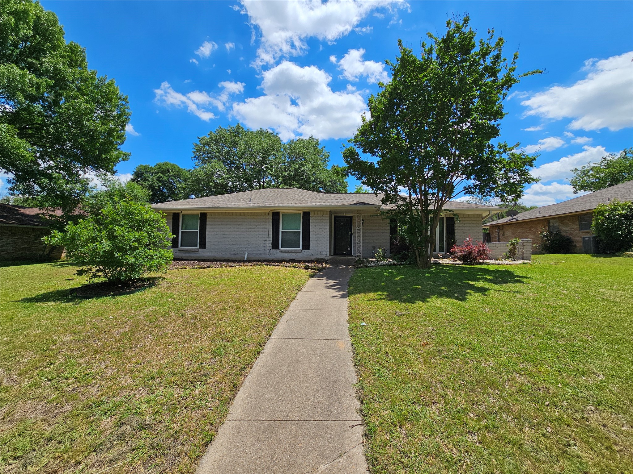 216 Wesley Drive Desoto TX 75115