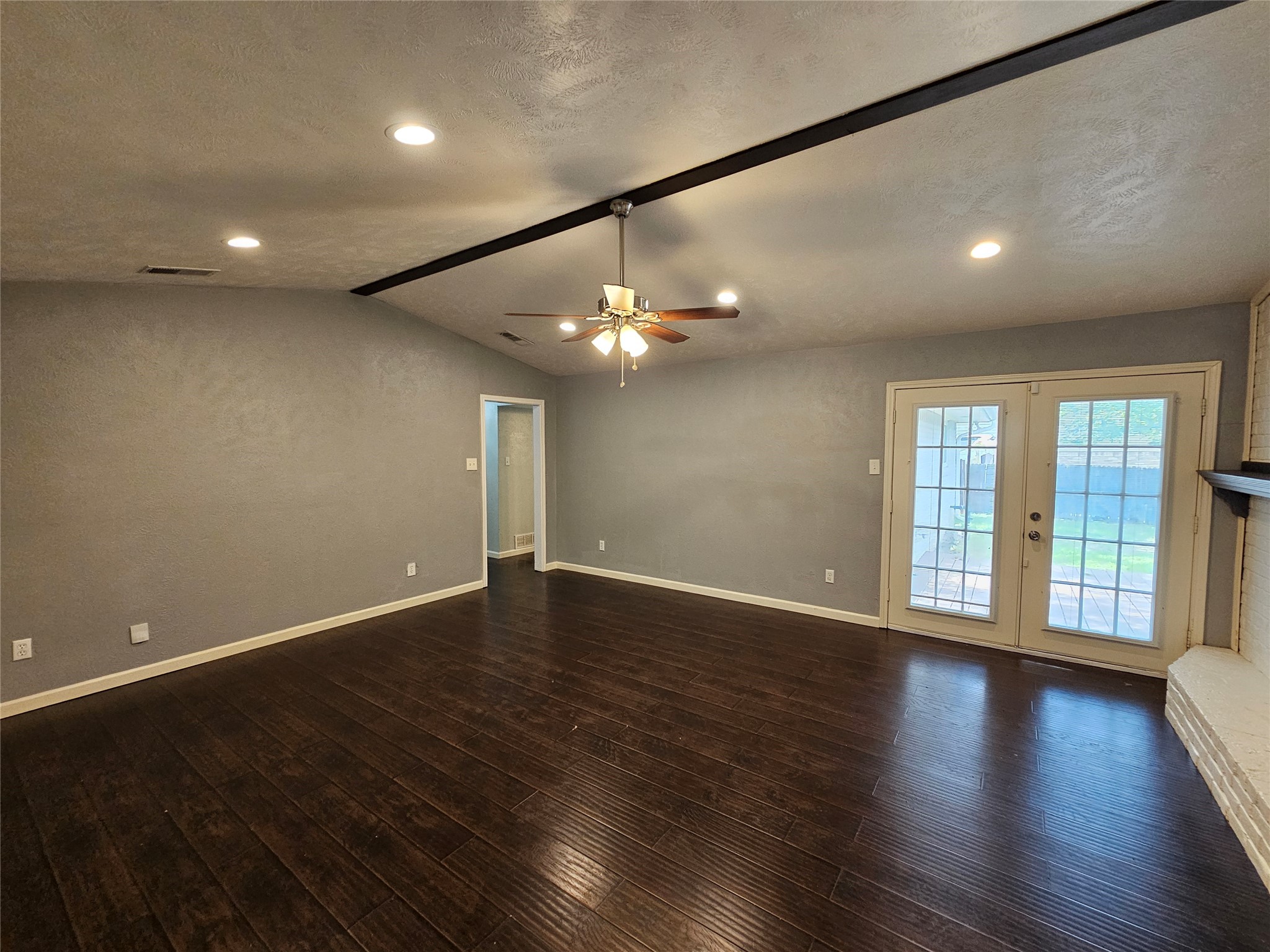 216 Wesley Drive Desoto TX 75115