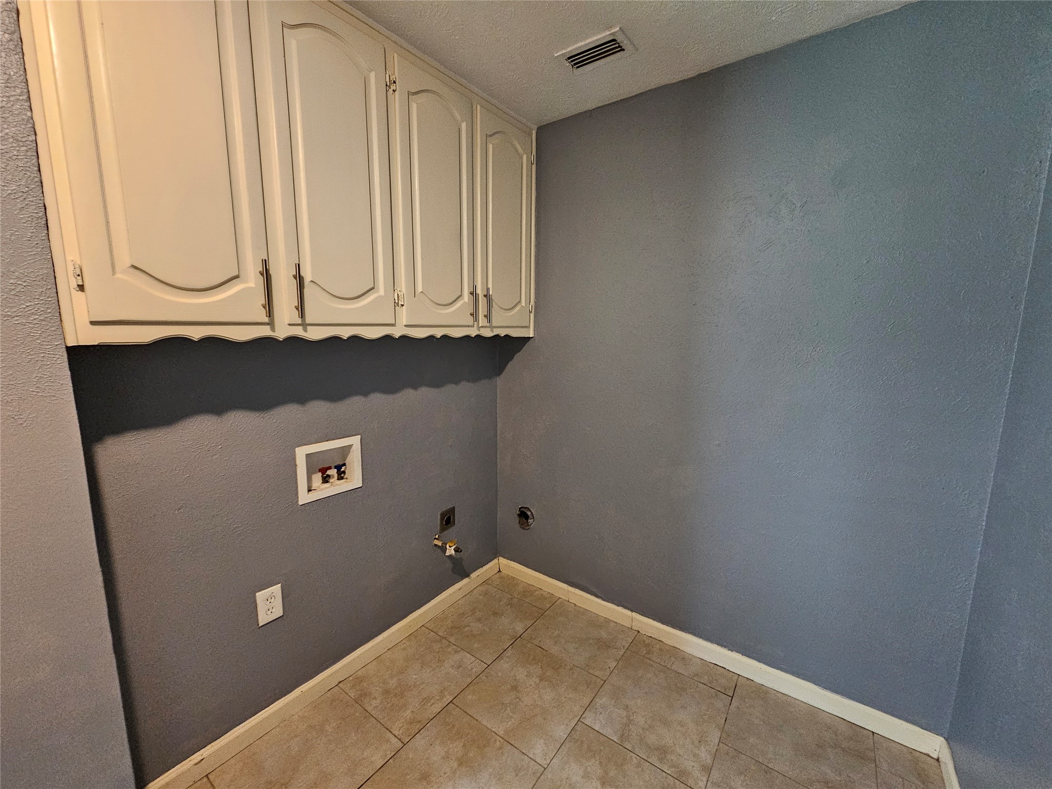 216 Wesley Drive Desoto TX 75115