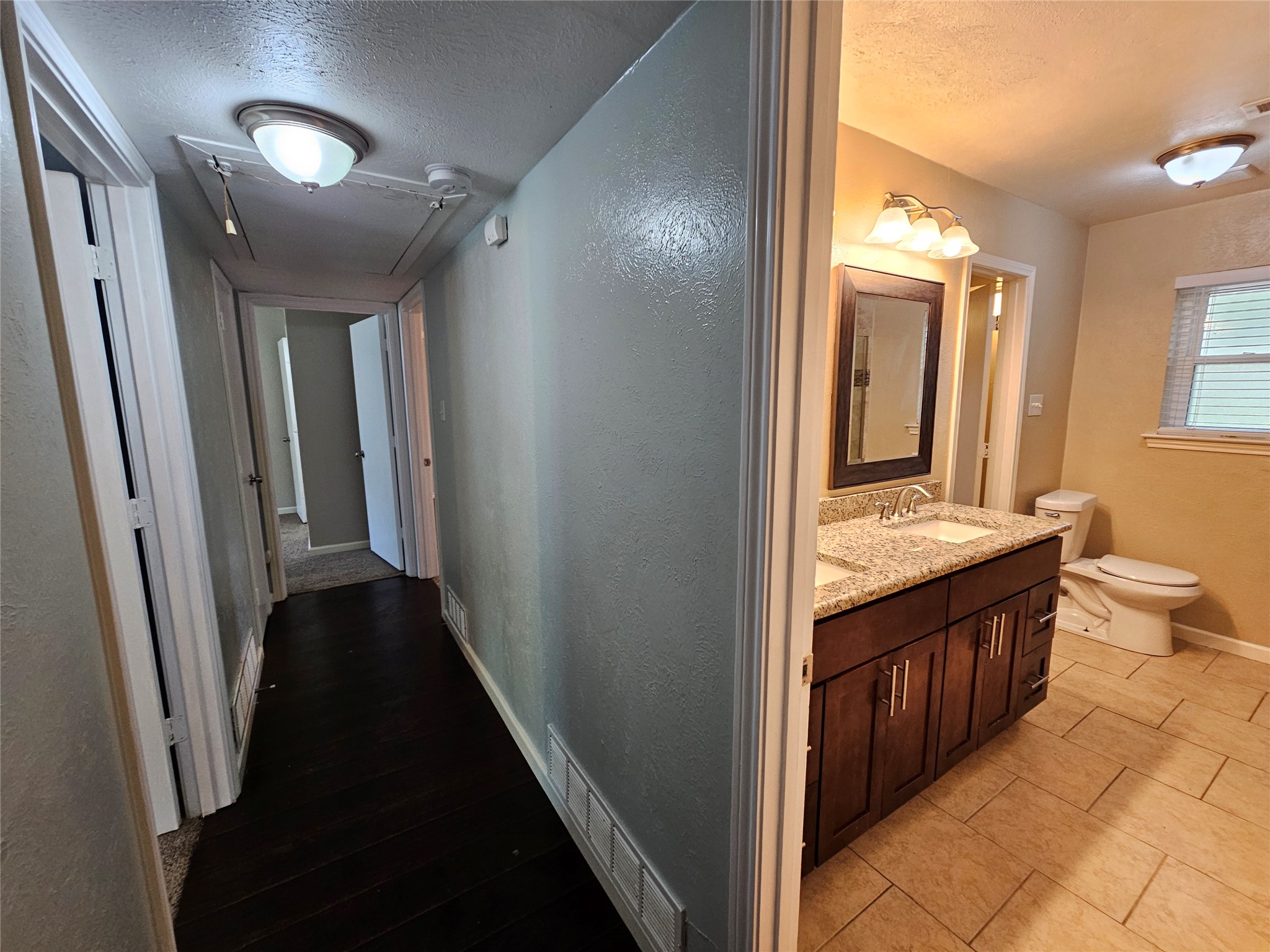 216 Wesley Drive Desoto TX 75115