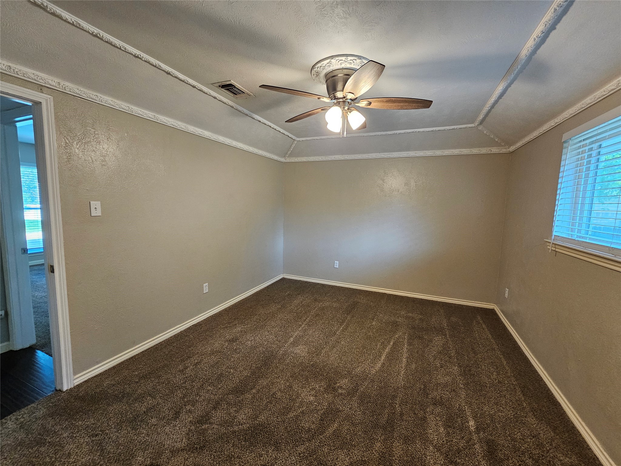 216 Wesley Drive Desoto TX 75115