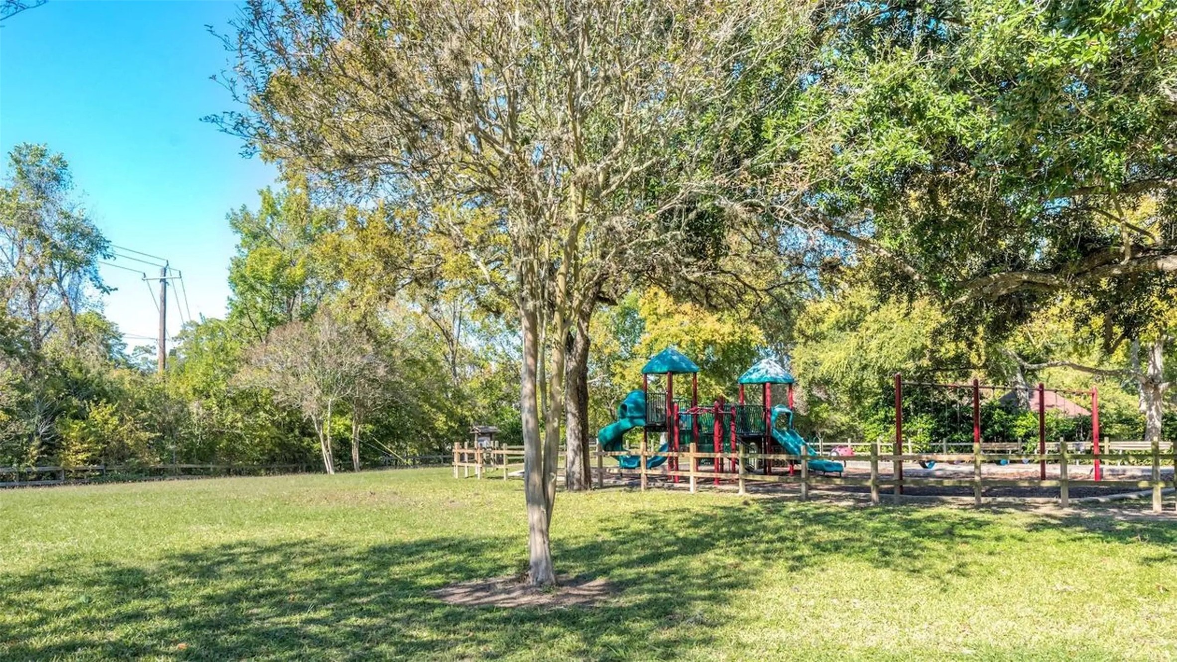 8003 Woodway Drive Houston TX 77063