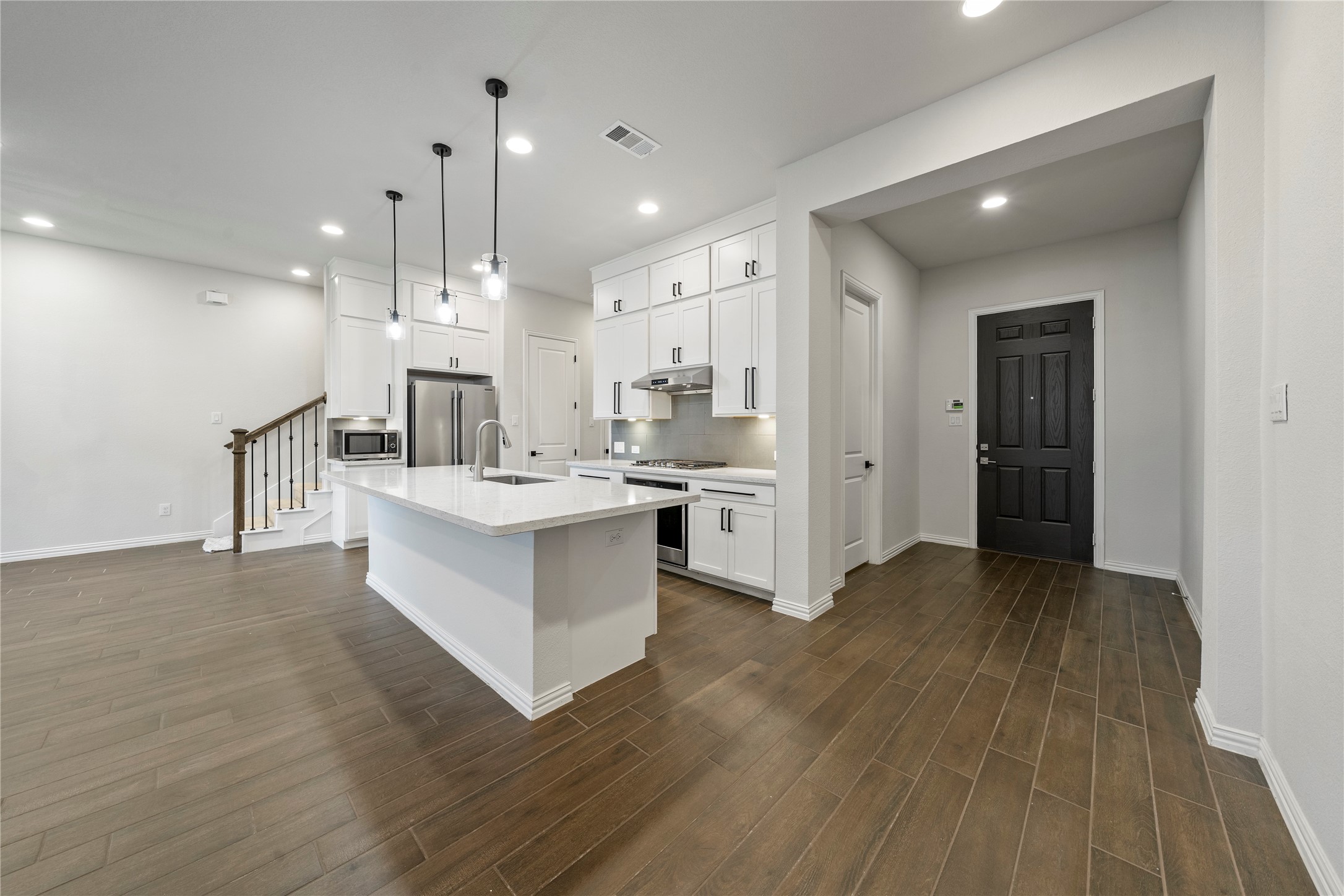 17769 Shumard Oak Drive Dallas TX 75252