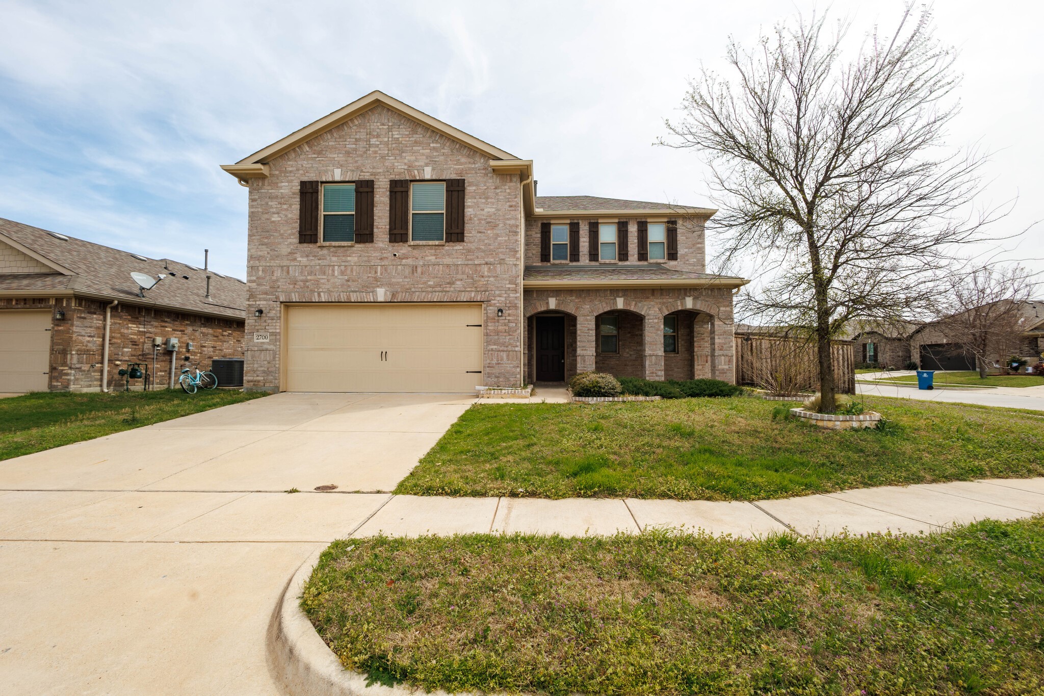2700 Tobias Lane Aubrey TX 76227