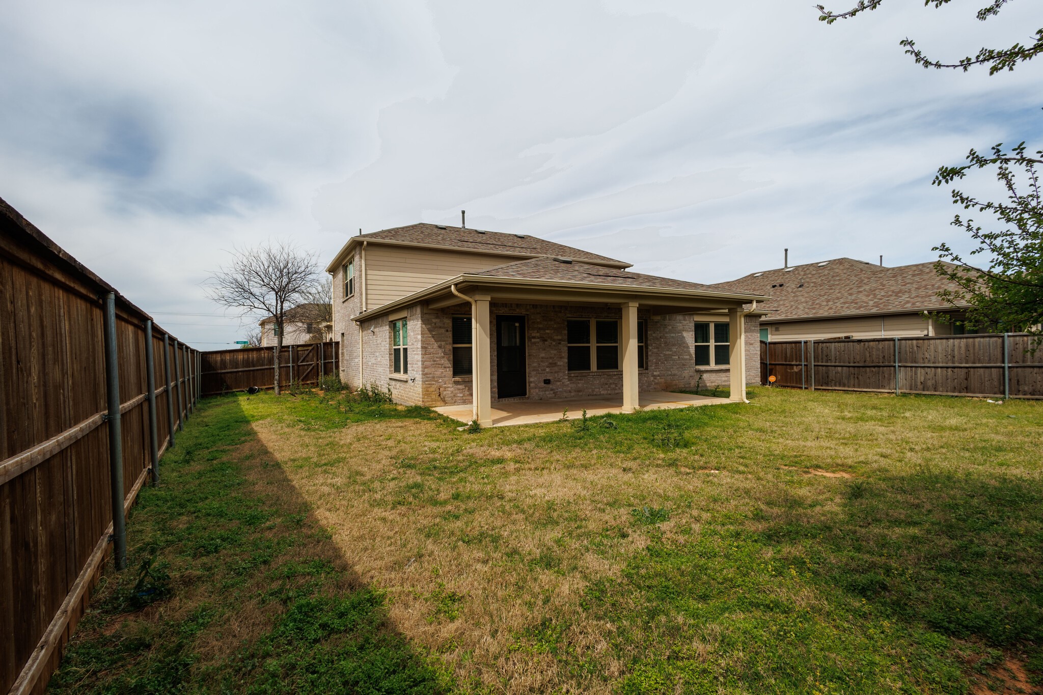 2700 Tobias Lane Aubrey TX 76227