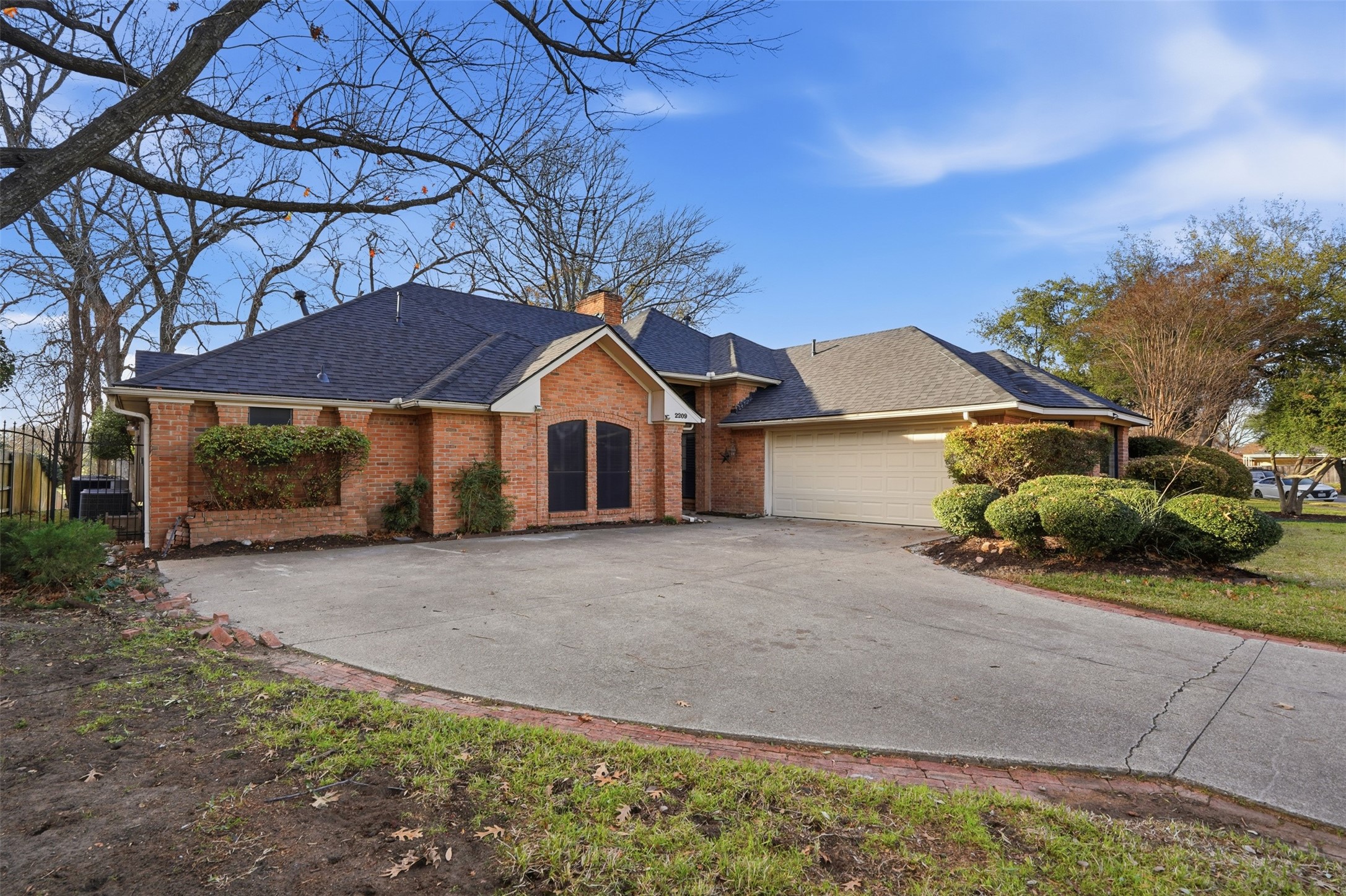 2209 Fulton Drive Garland TX 75044