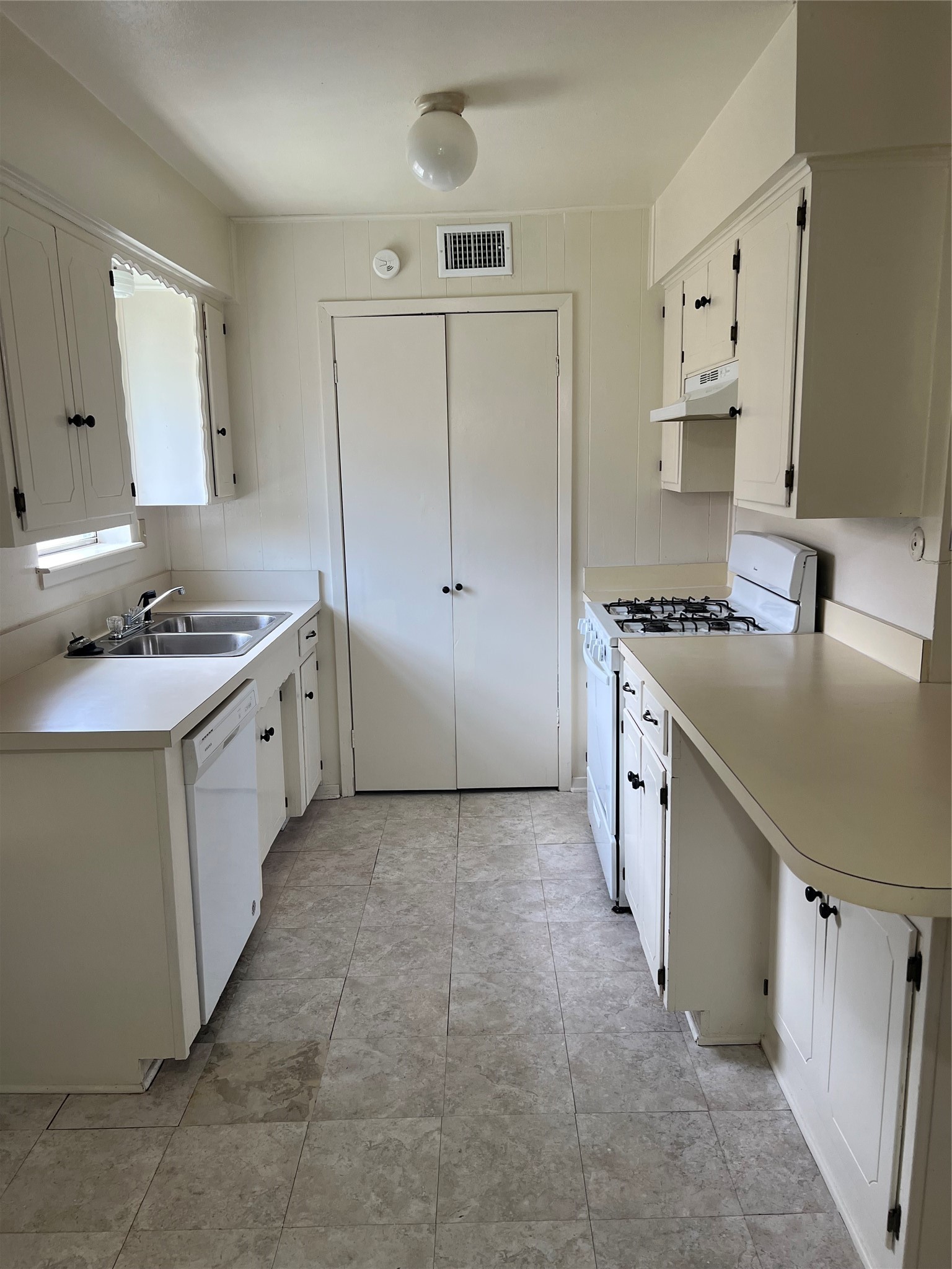 3104 Stanford Street Greenville TX 75401