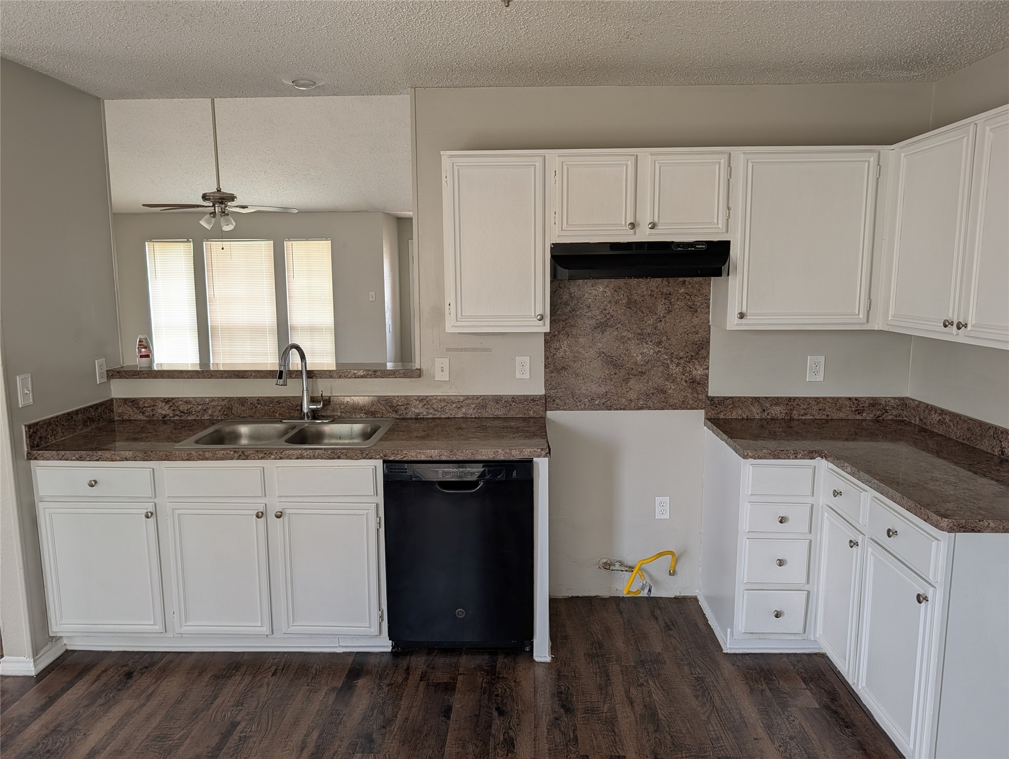 8300 Auburn Drive Fort Worth TX 76123