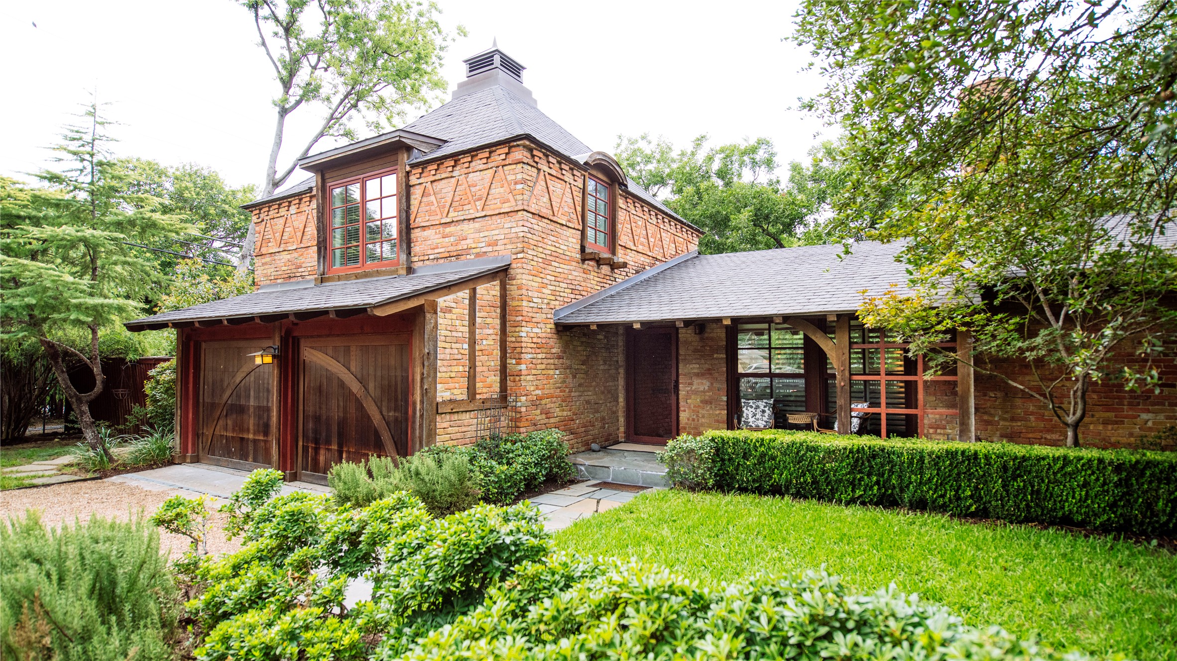 5301 W Mockingbird Lane Dallas TX 75209