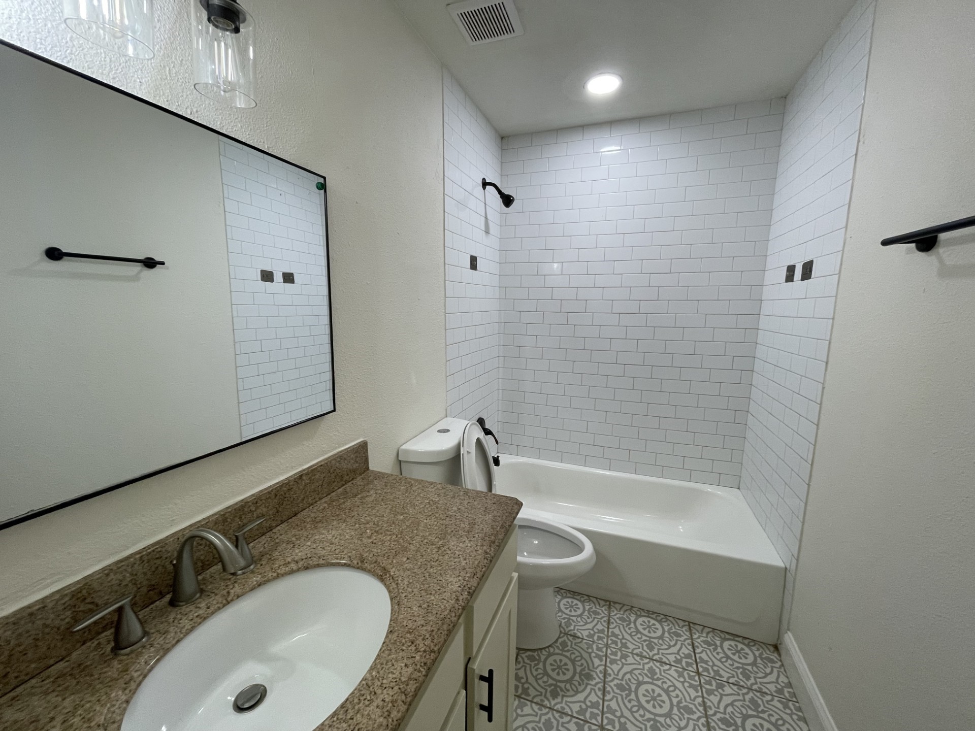 204 Hosack Street Arlington TX 76010
