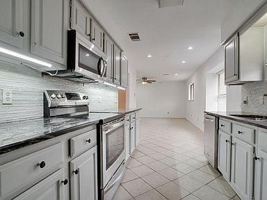 813 Leslie Lane Coppell TX 75019