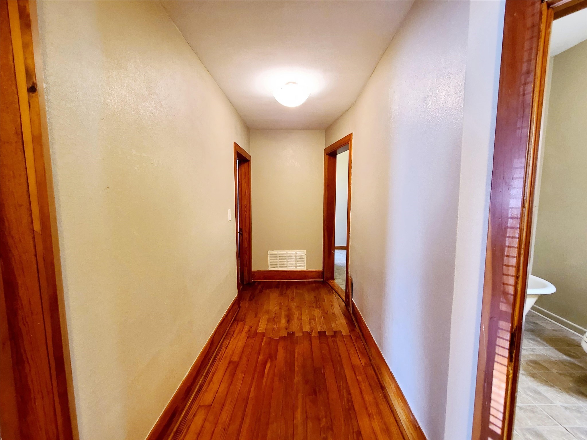4909 Worth Street Dallas TX 75214