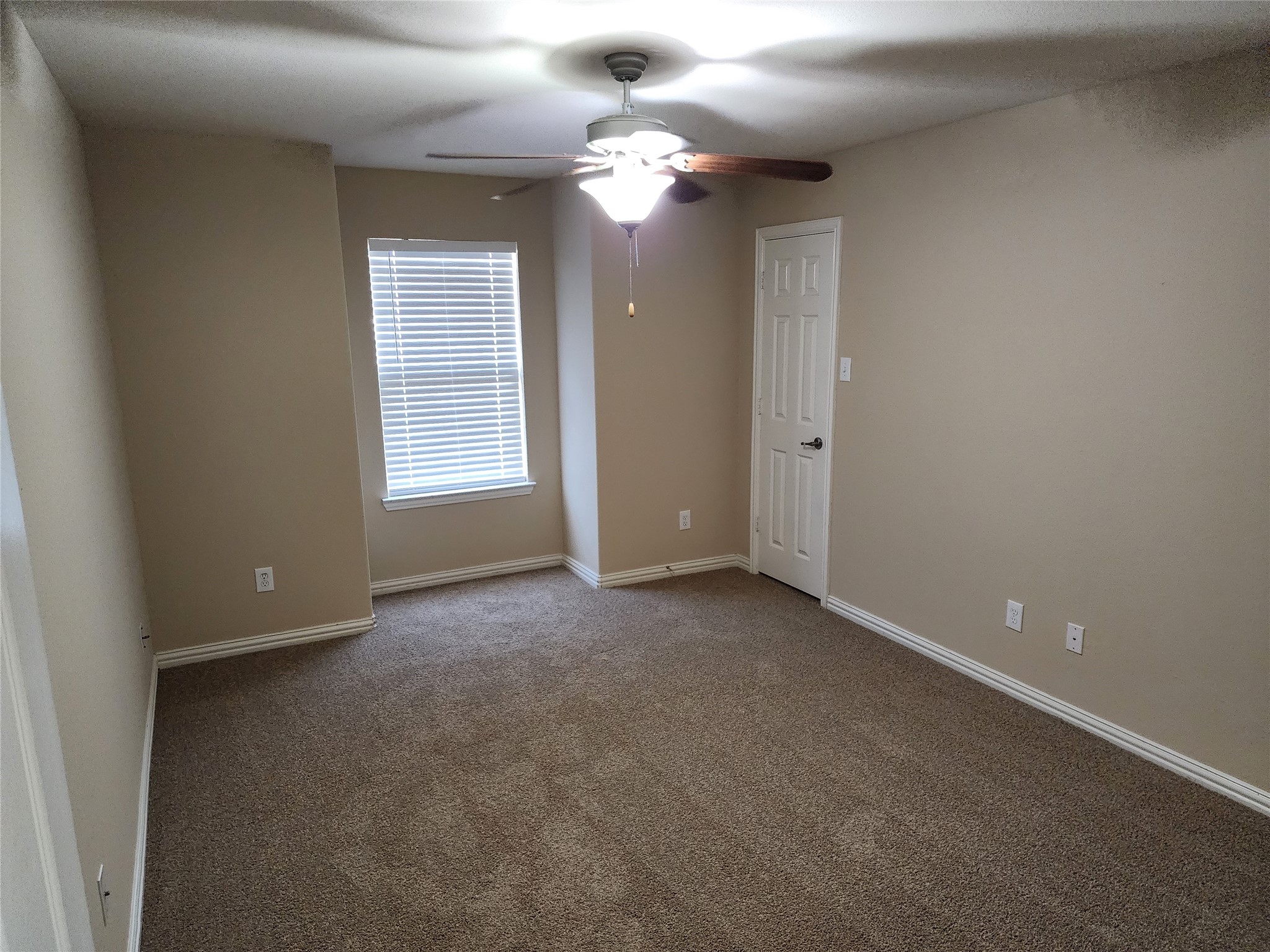 14028 Zippo Way Fort Worth TX 76052