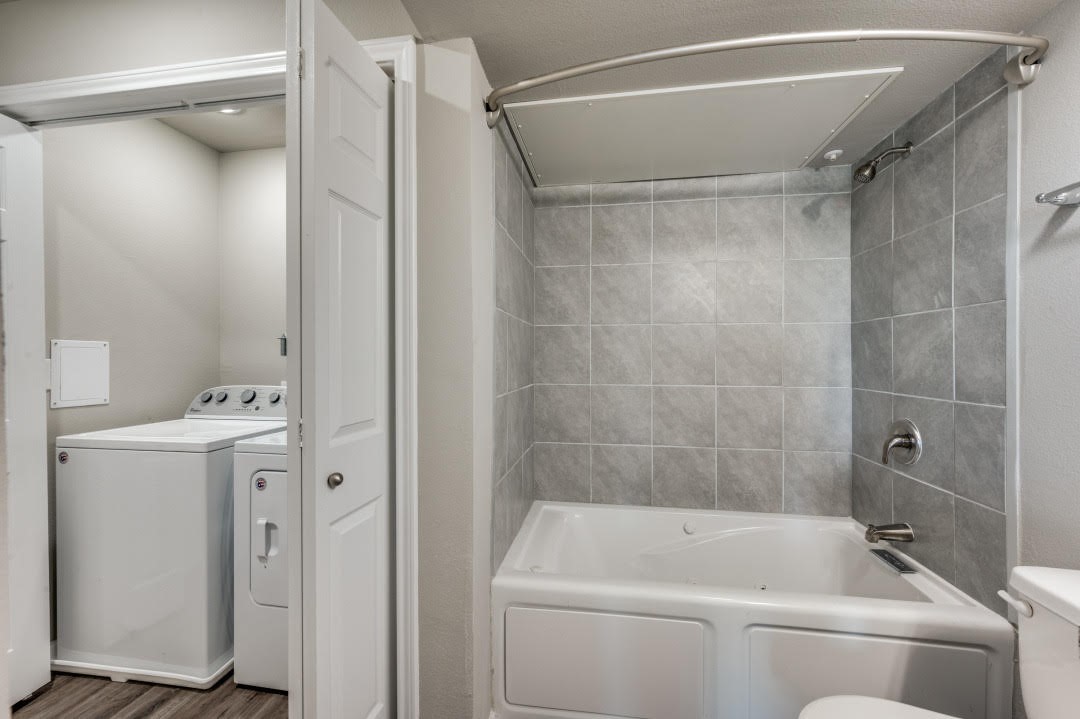 6108 Abrams Road Dallas TX 75231