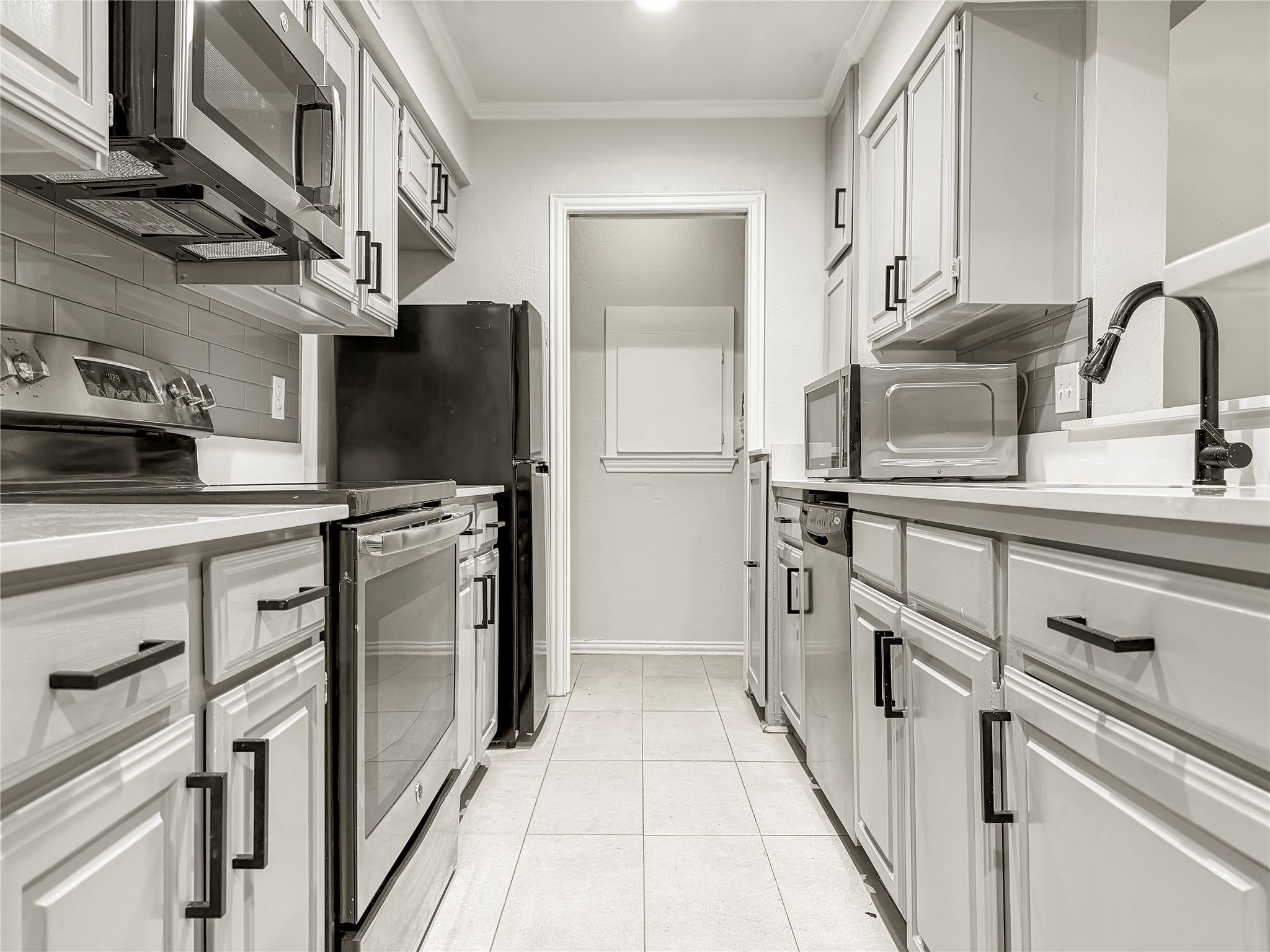 5840 Spring Valley Road Dallas TX 75254