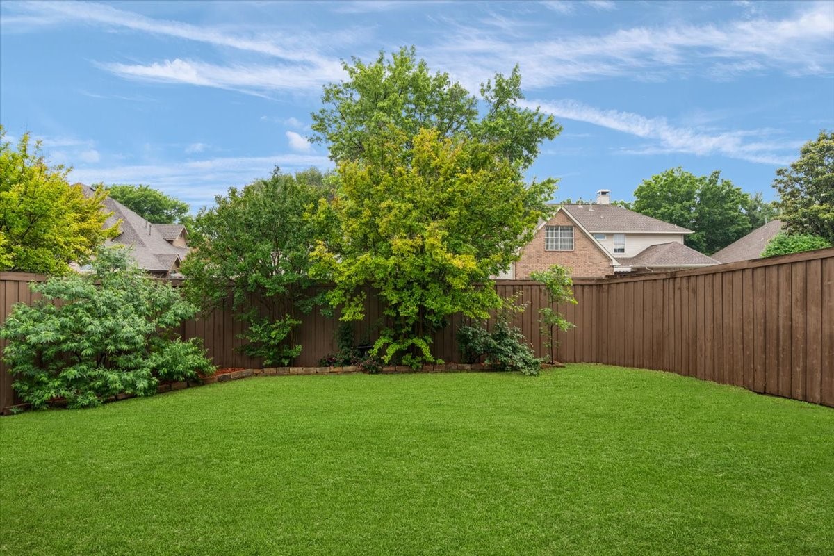 2633 Shadow Hill Lane Plano TX 75093