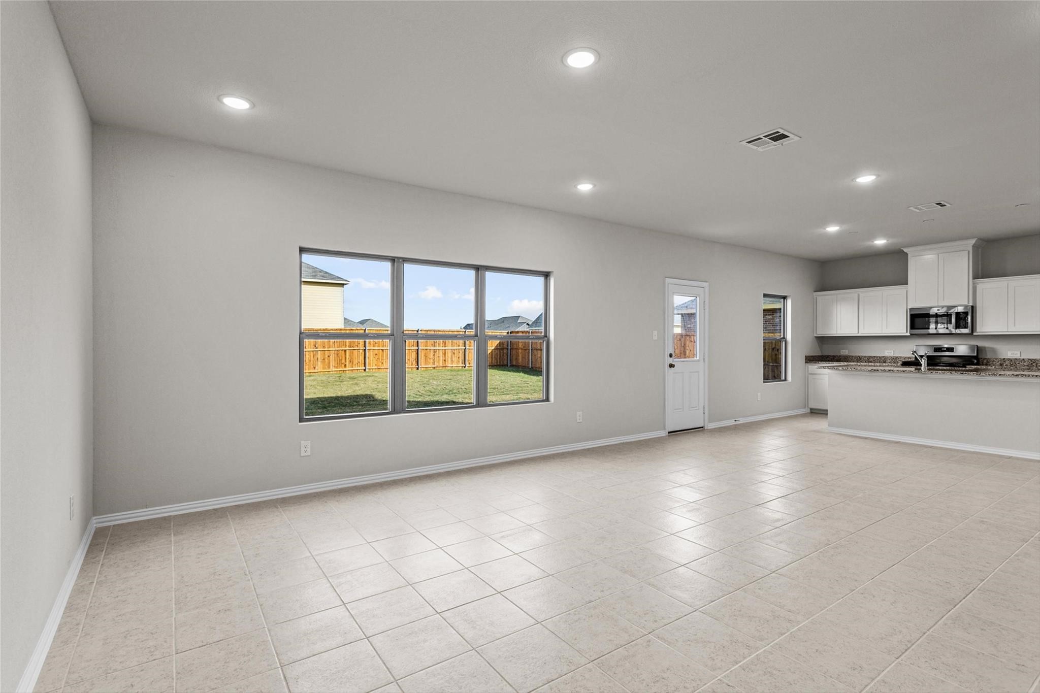 512 Meadow Run Drive Van Alstyne TX 75495