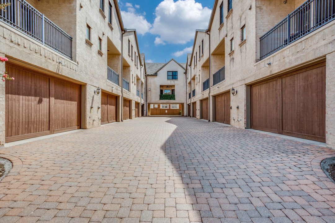4153 Hyer Street University Park TX 75205