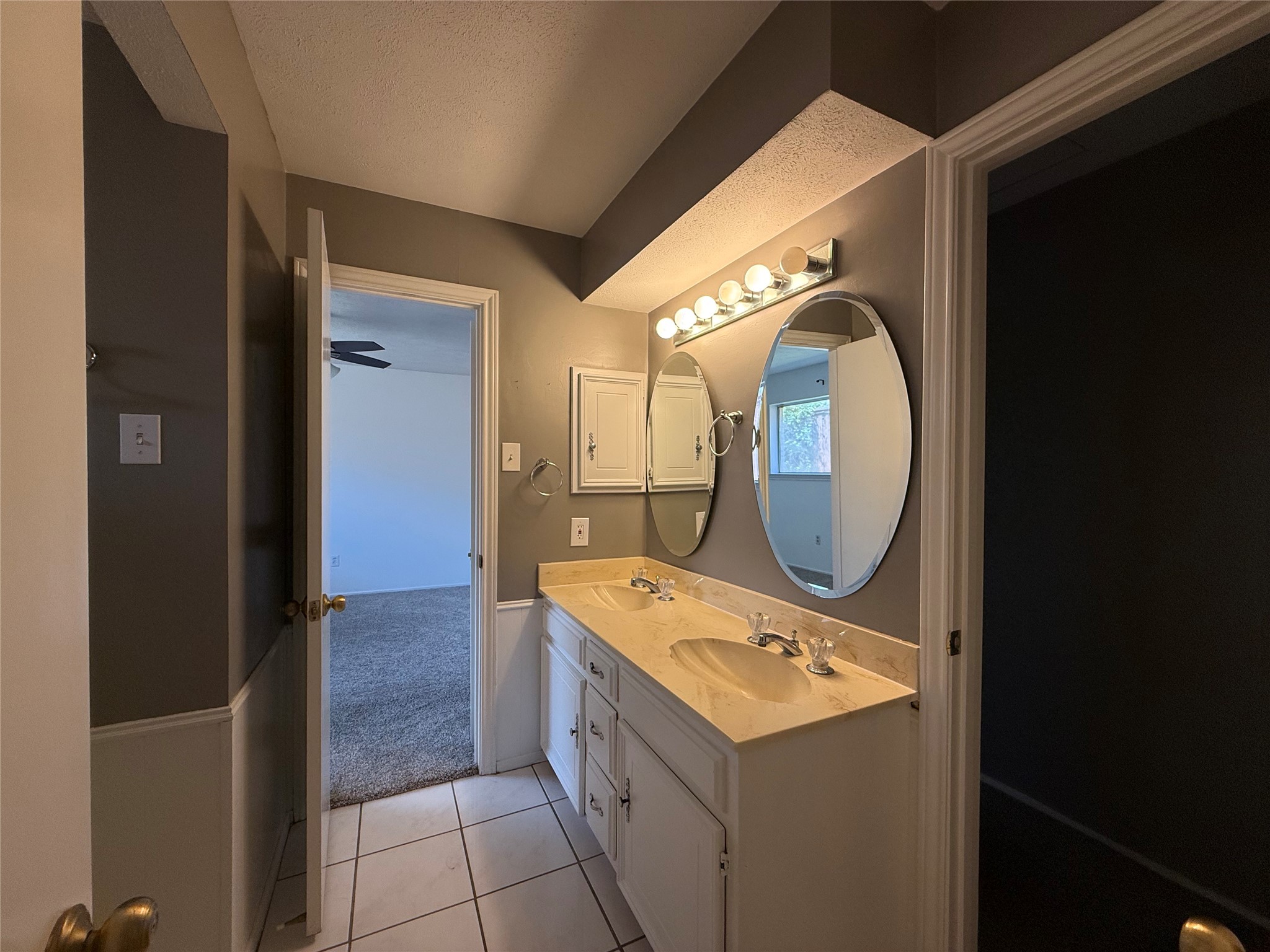 616 Tiffany Trail Richardson TX 75081