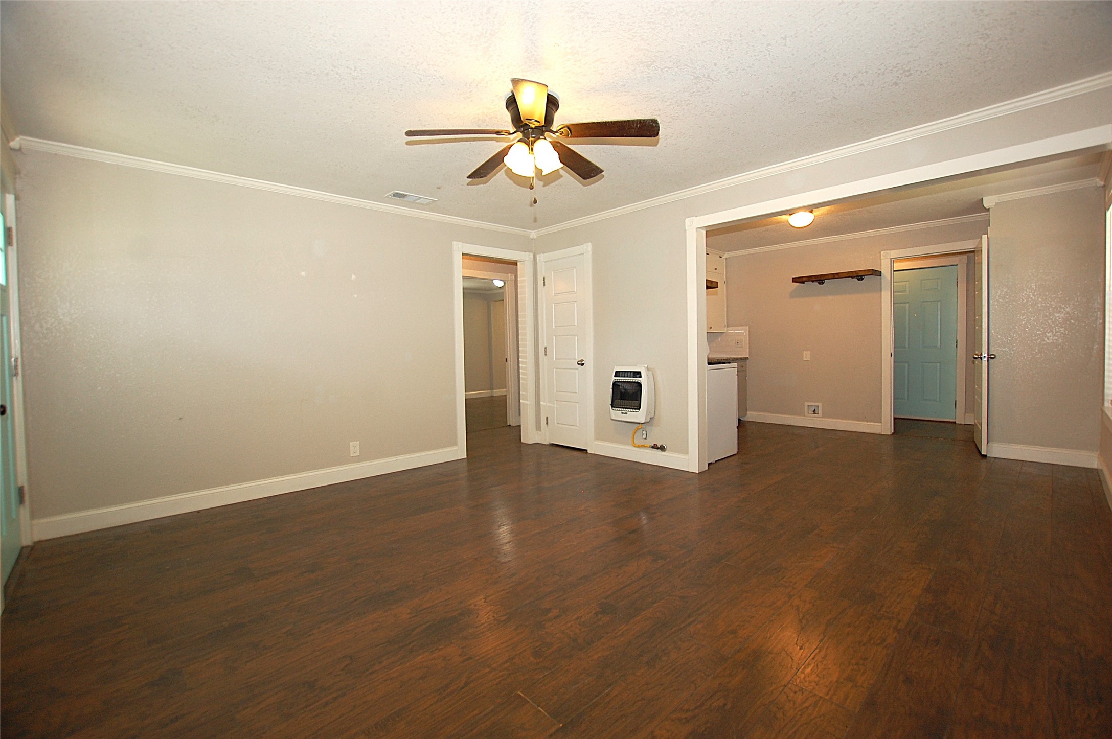 106 W Church Street Crandall TX 75114