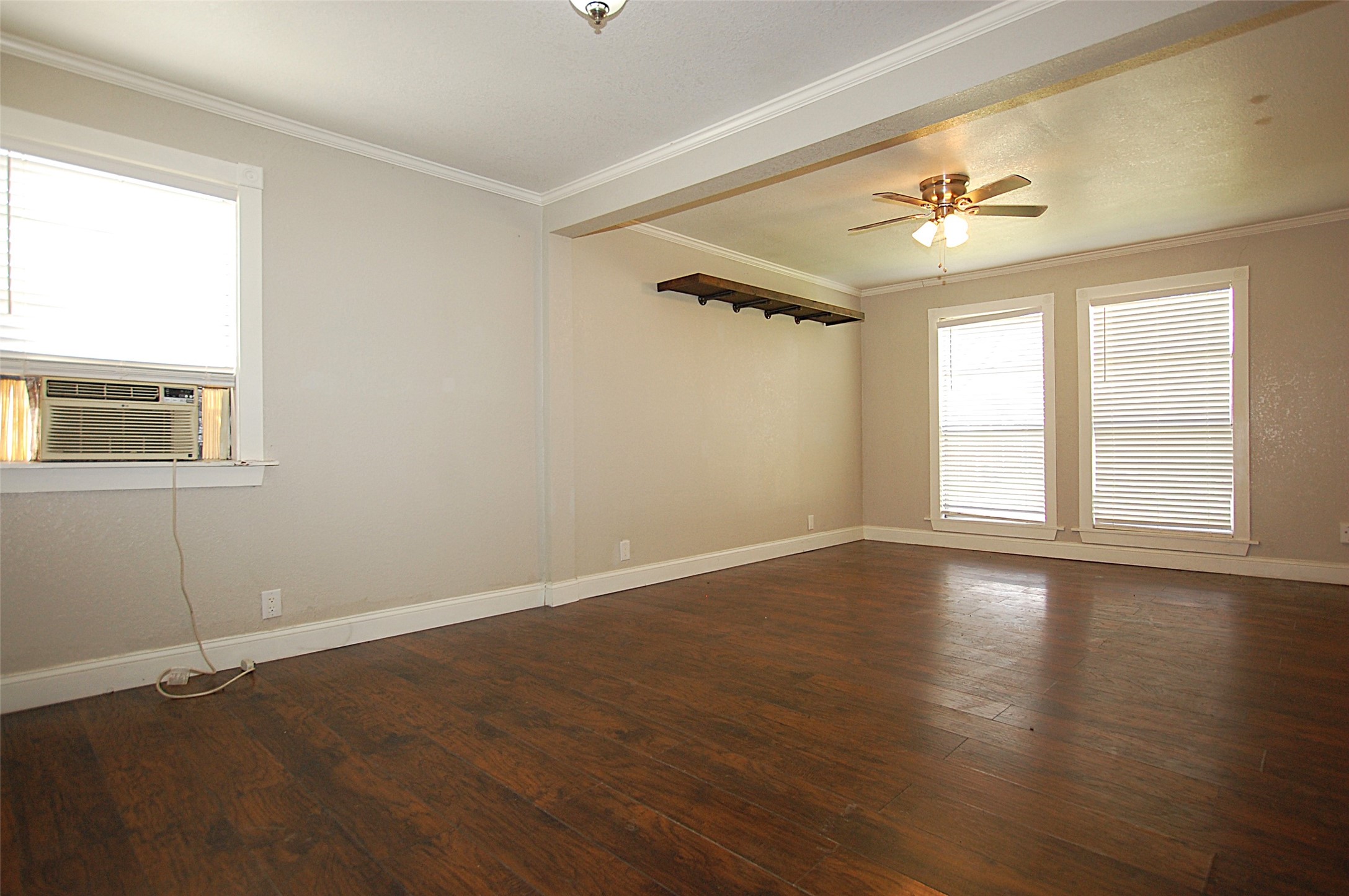 106 W Church Street Crandall TX 75114