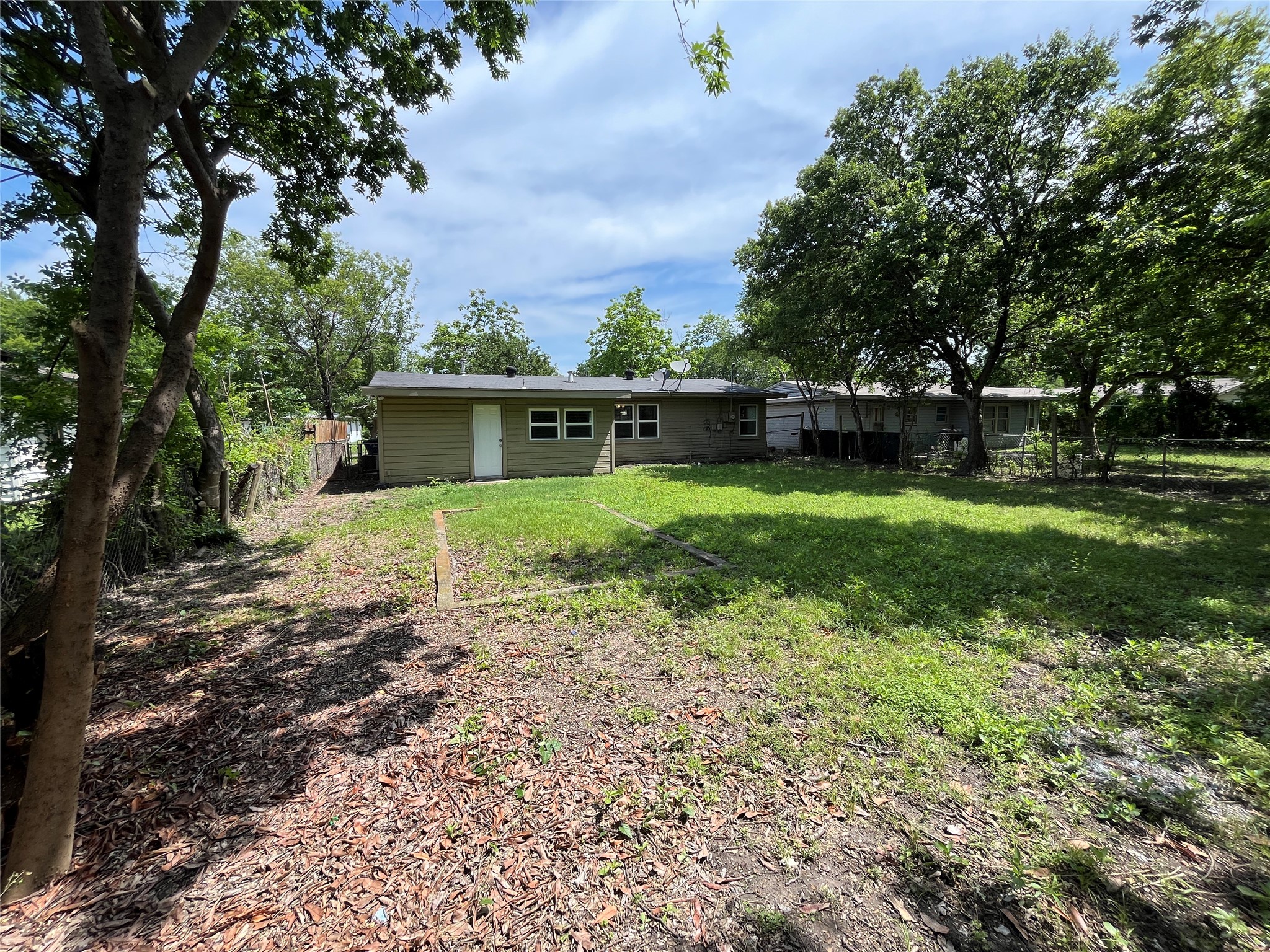 2314 Blyth Drive Dallas TX 75228