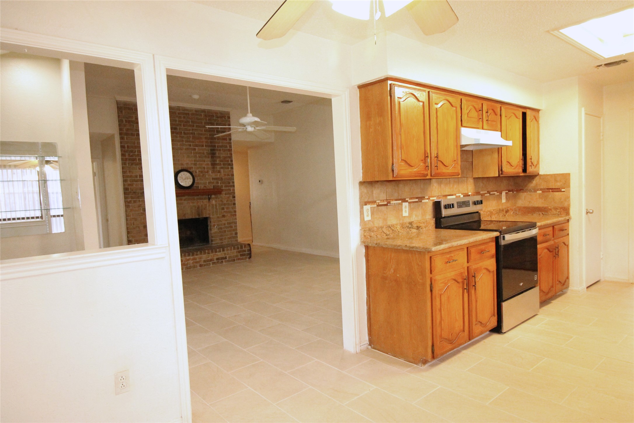 711 Dickey Drive Euless TX 76040