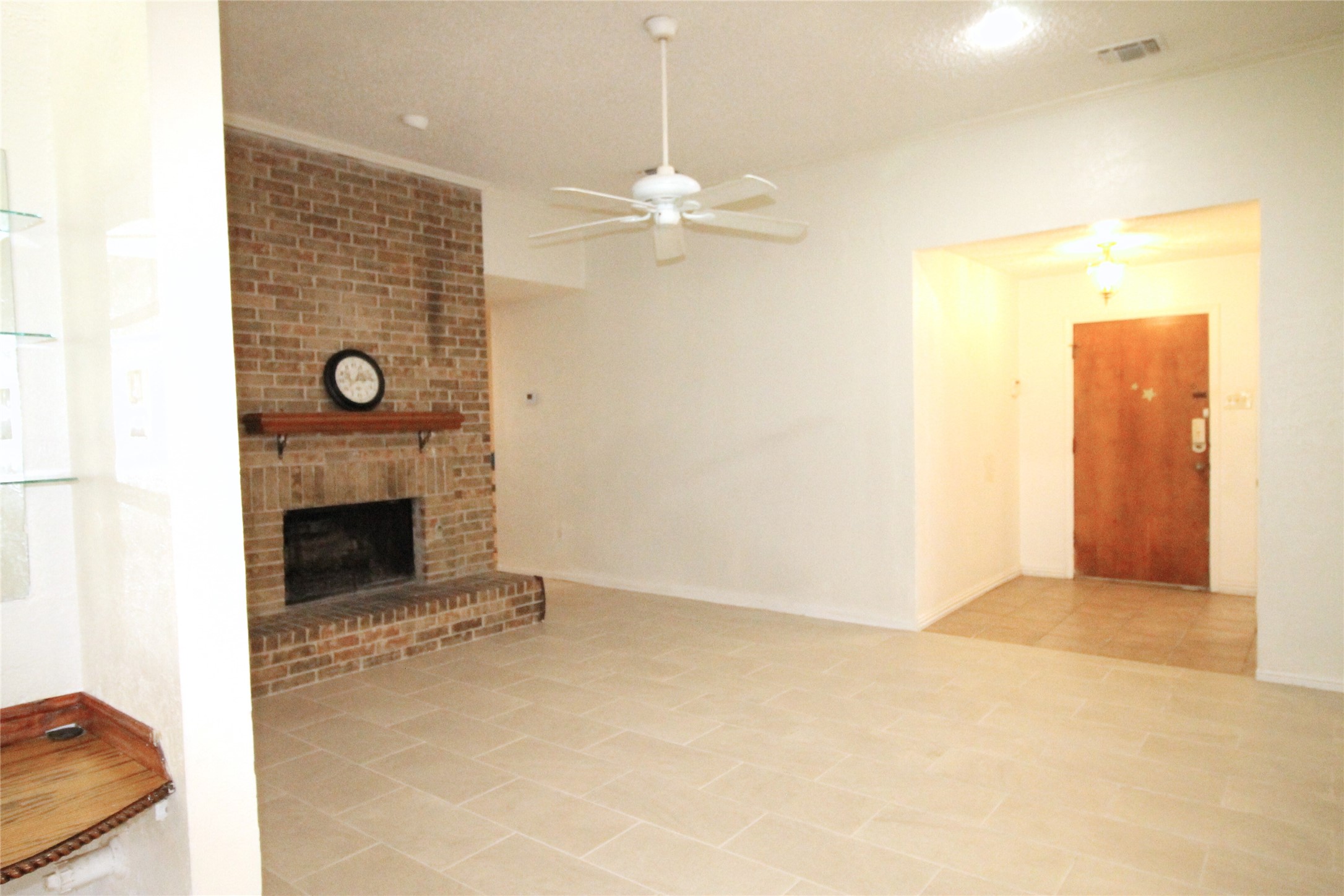 711 Dickey Drive Euless TX 76040