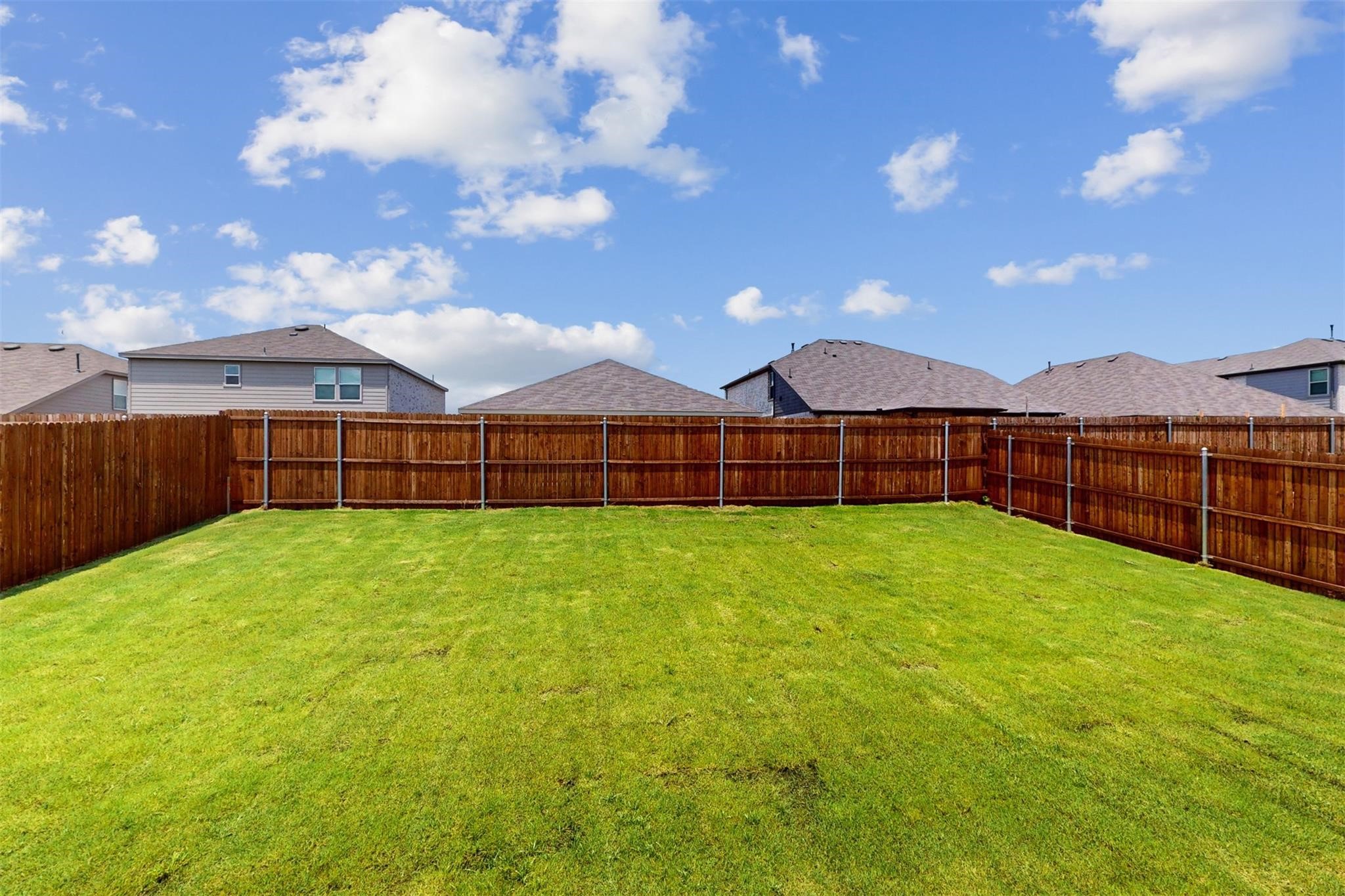 1817 Grassland Drive Royse City TX 75189