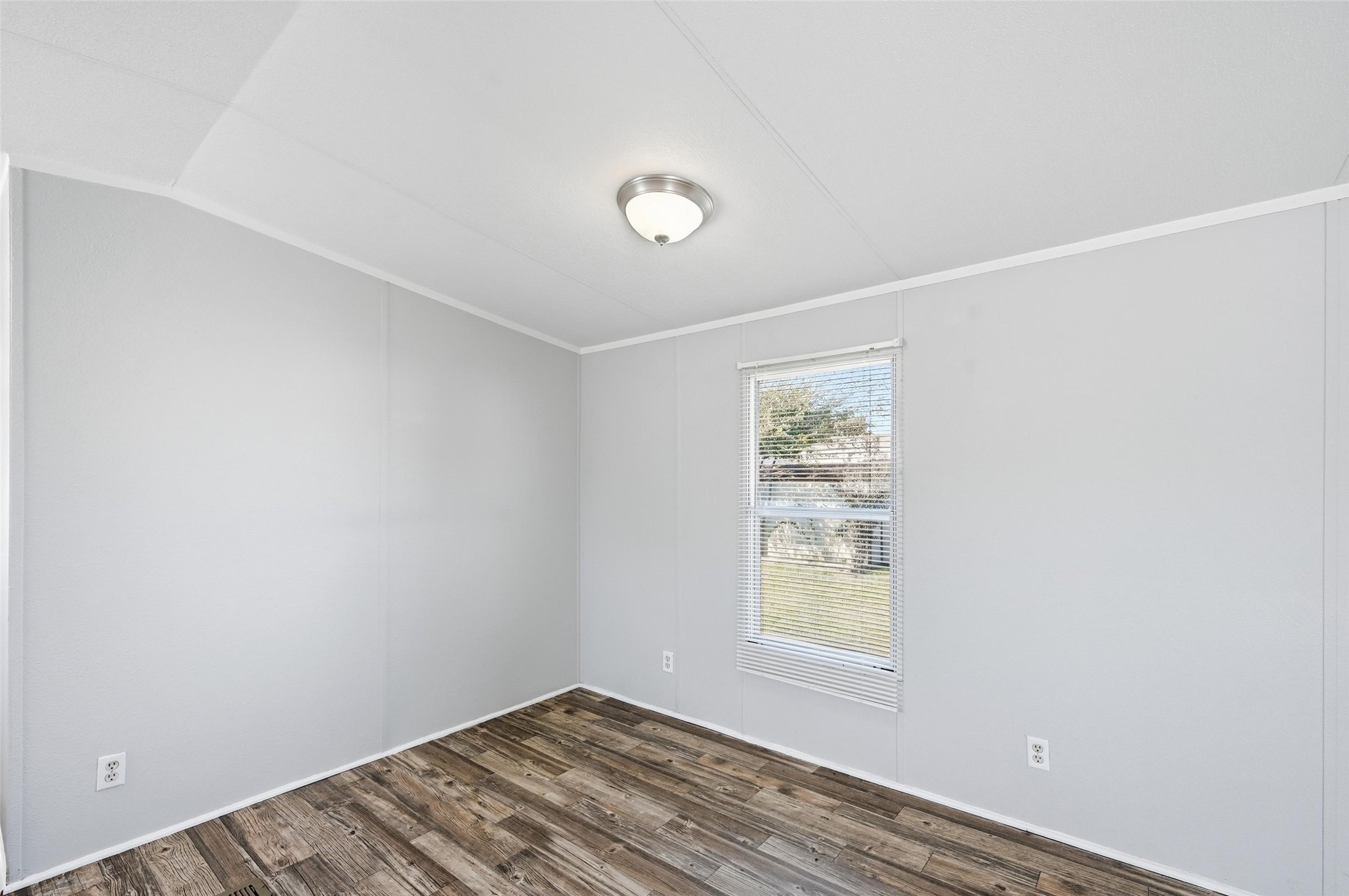 607 Keats Road Wilmer TX 75172