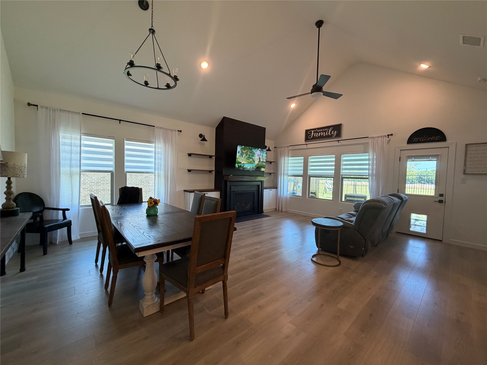 524 Meadowlark Drive Van Alstyne TX 75495