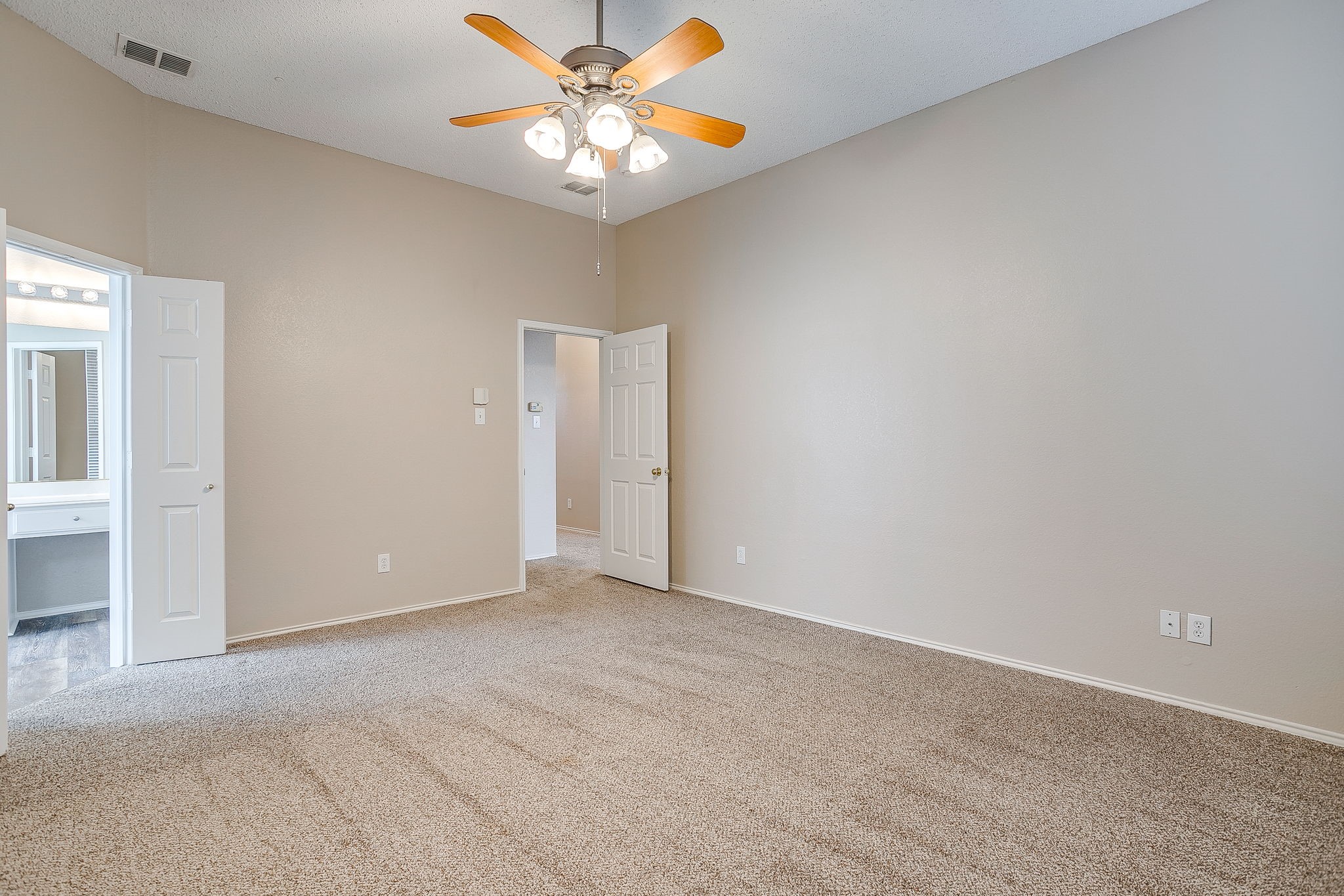 8136 Zion Trail Fort Worth TX 76137