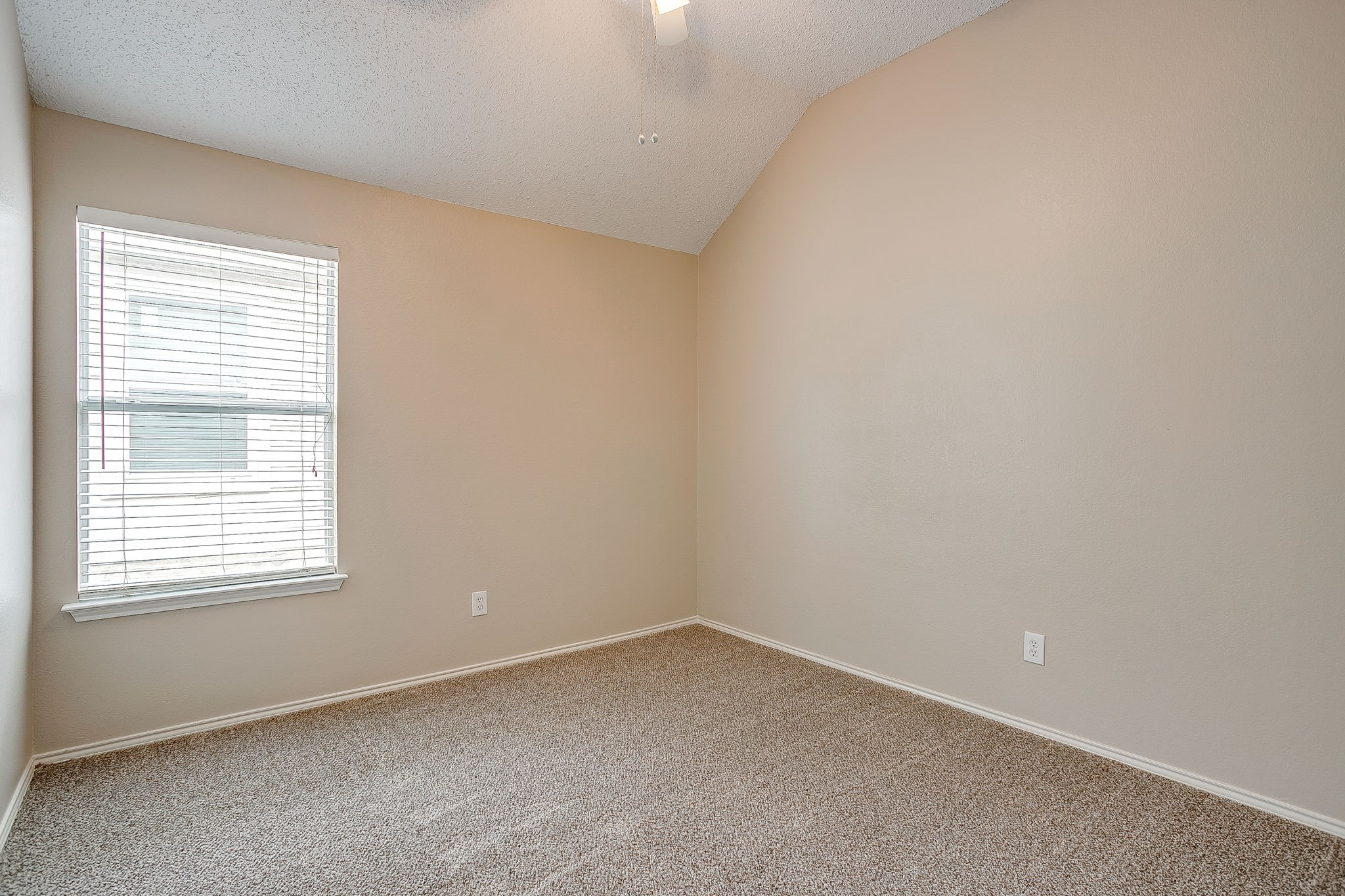 8136 Zion Trail Fort Worth TX 76137