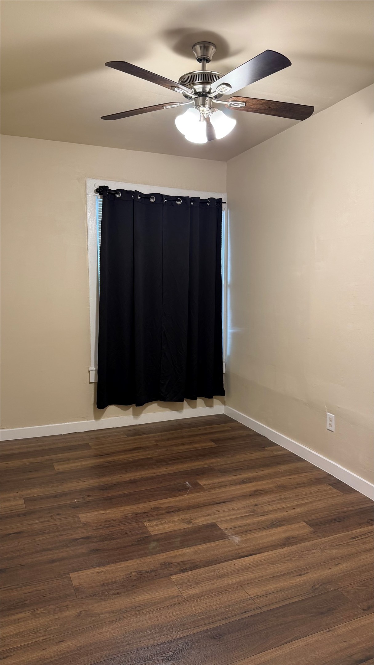 5208 E Side Avenue Dallas TX 75214
