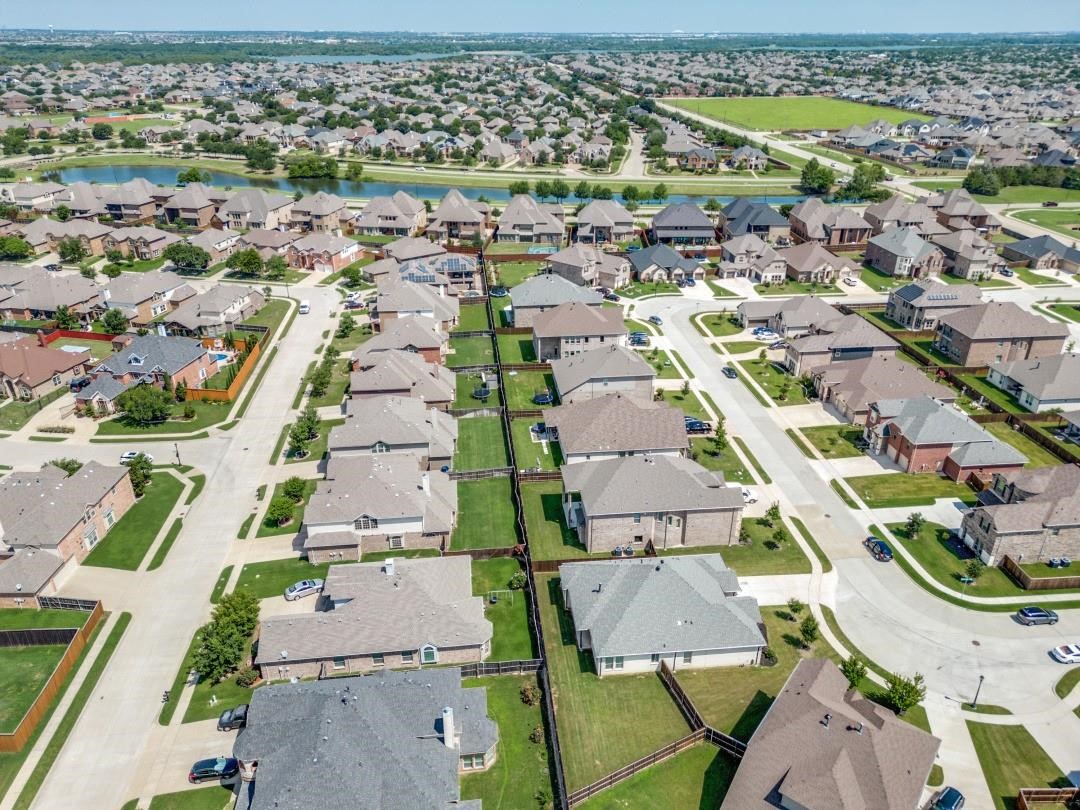 7223 Monet Lane Grand Prairie TX 75054