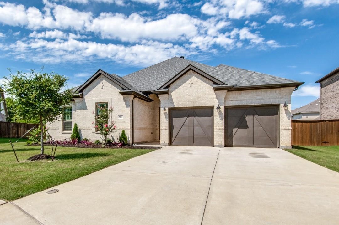 7223 Monet Lane Grand Prairie TX 75054