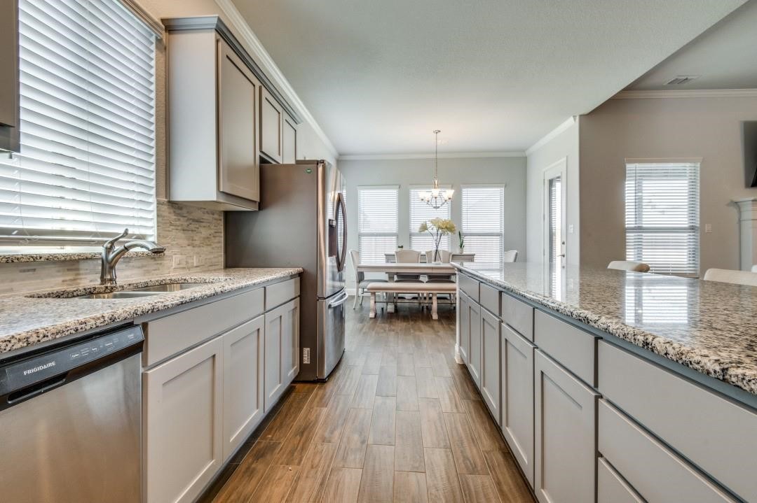 7223 Monet Lane Grand Prairie TX 75054