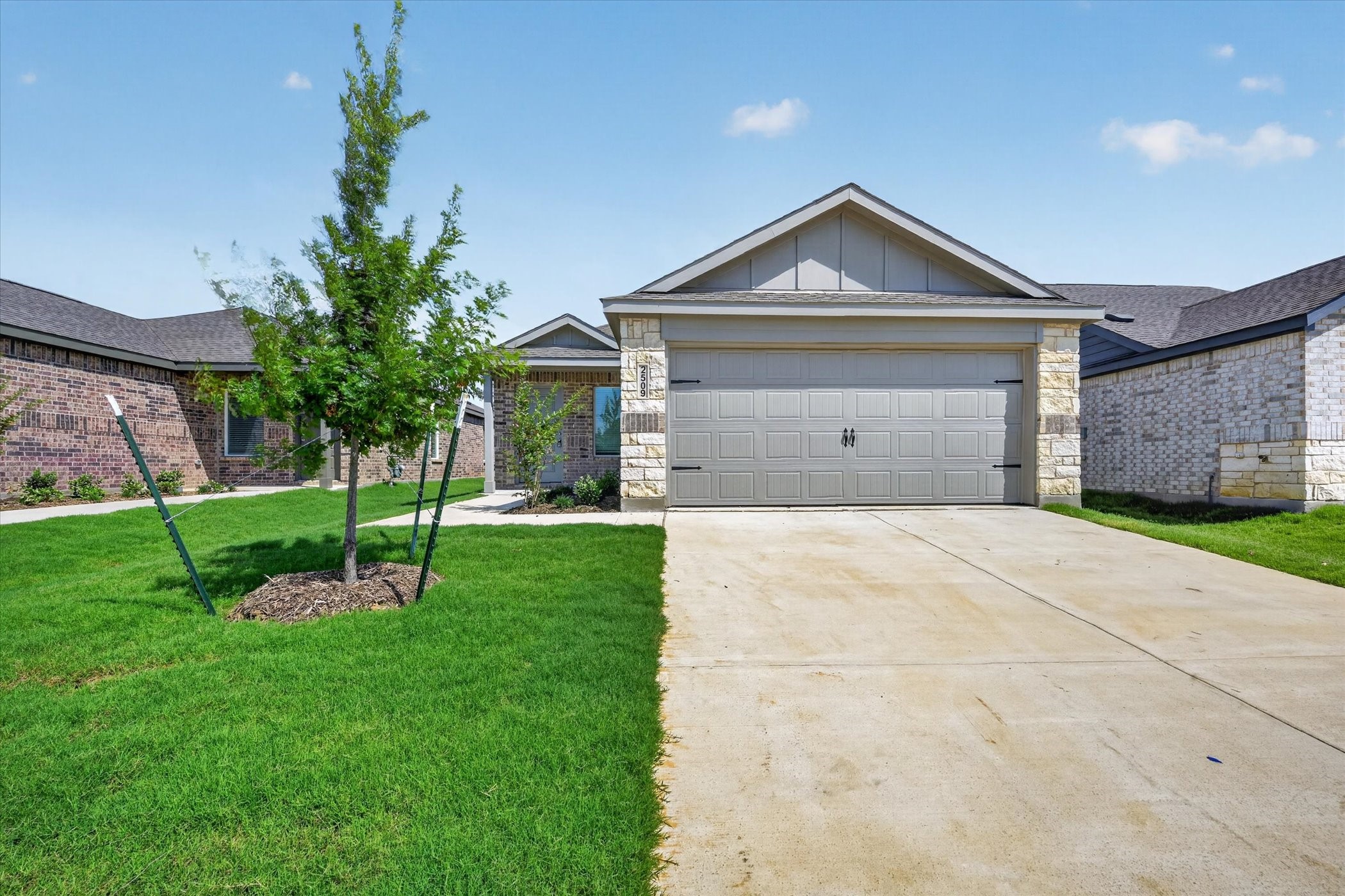 2509 Guineas Lane Aubrey TX 76227