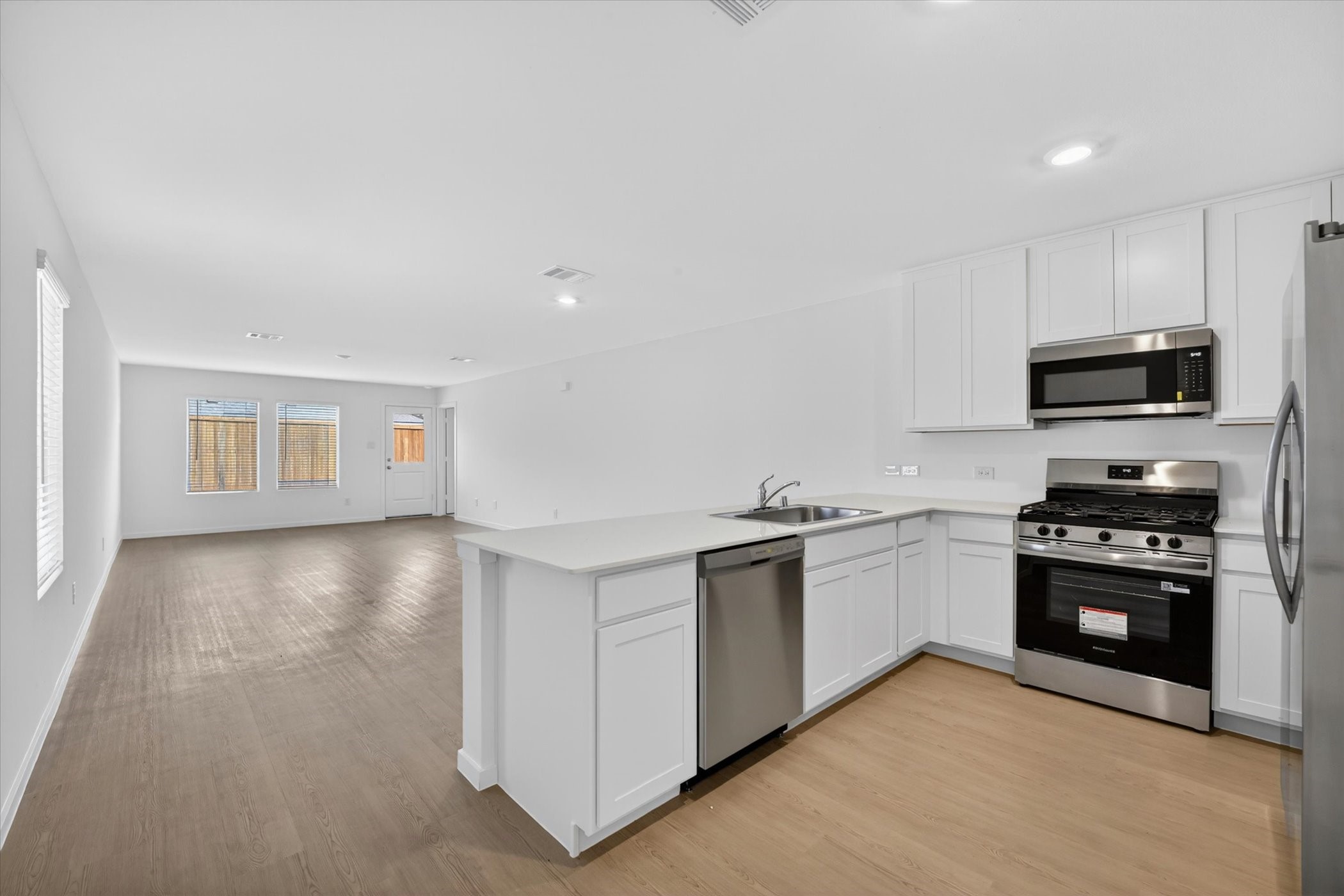 2509 Guineas Lane Aubrey TX 76227