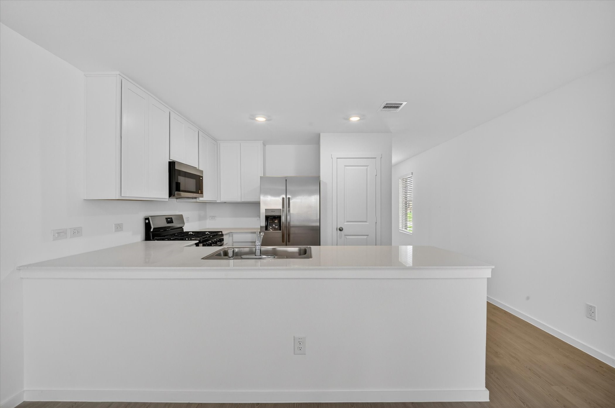 2509 Guineas Lane Aubrey TX 76227