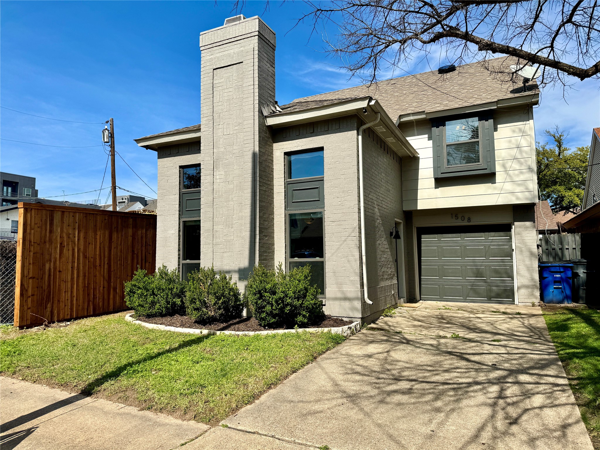 1508 Villars Street Dallas TX 75204