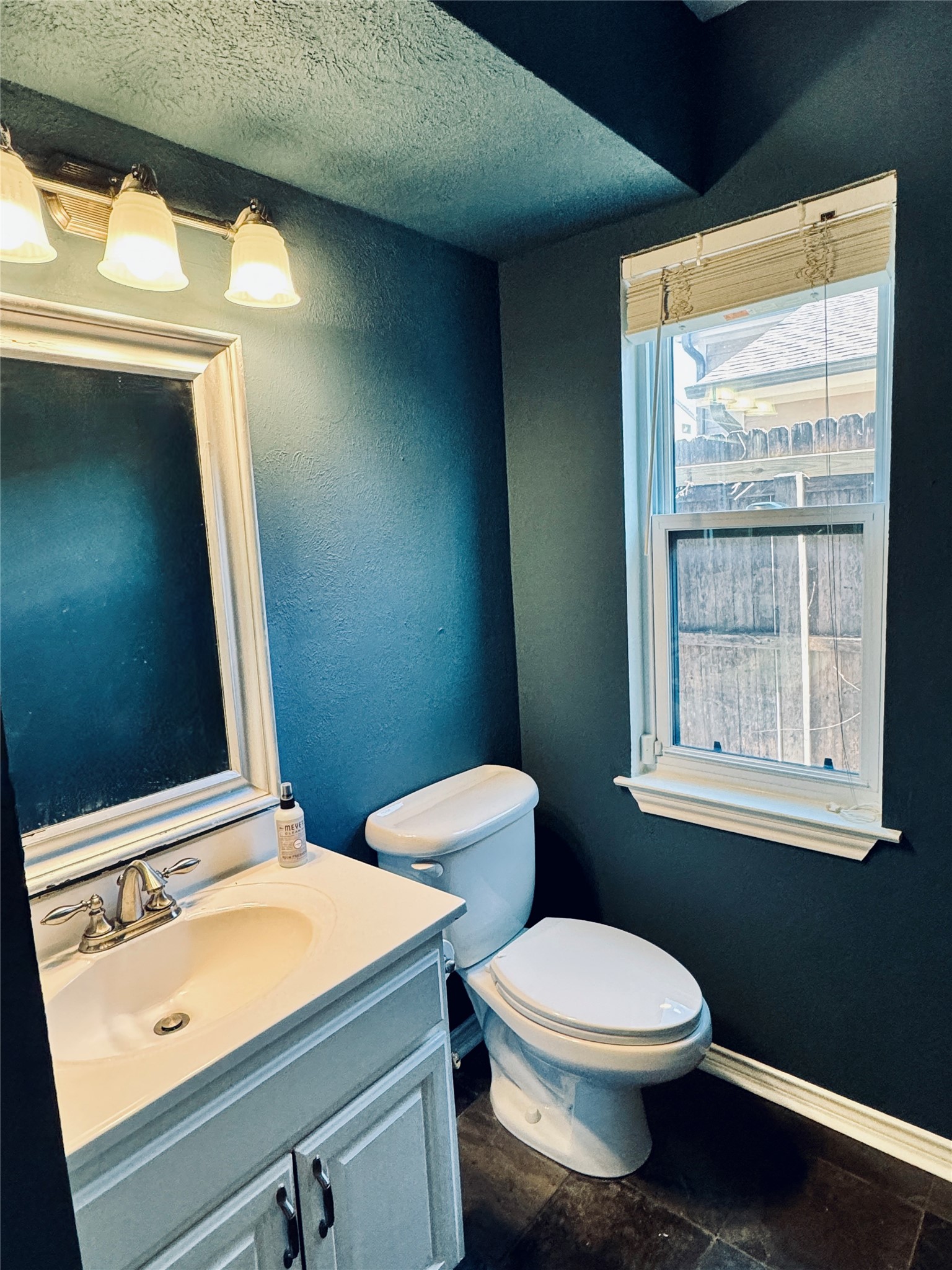 1508 Villars Street Dallas TX 75204