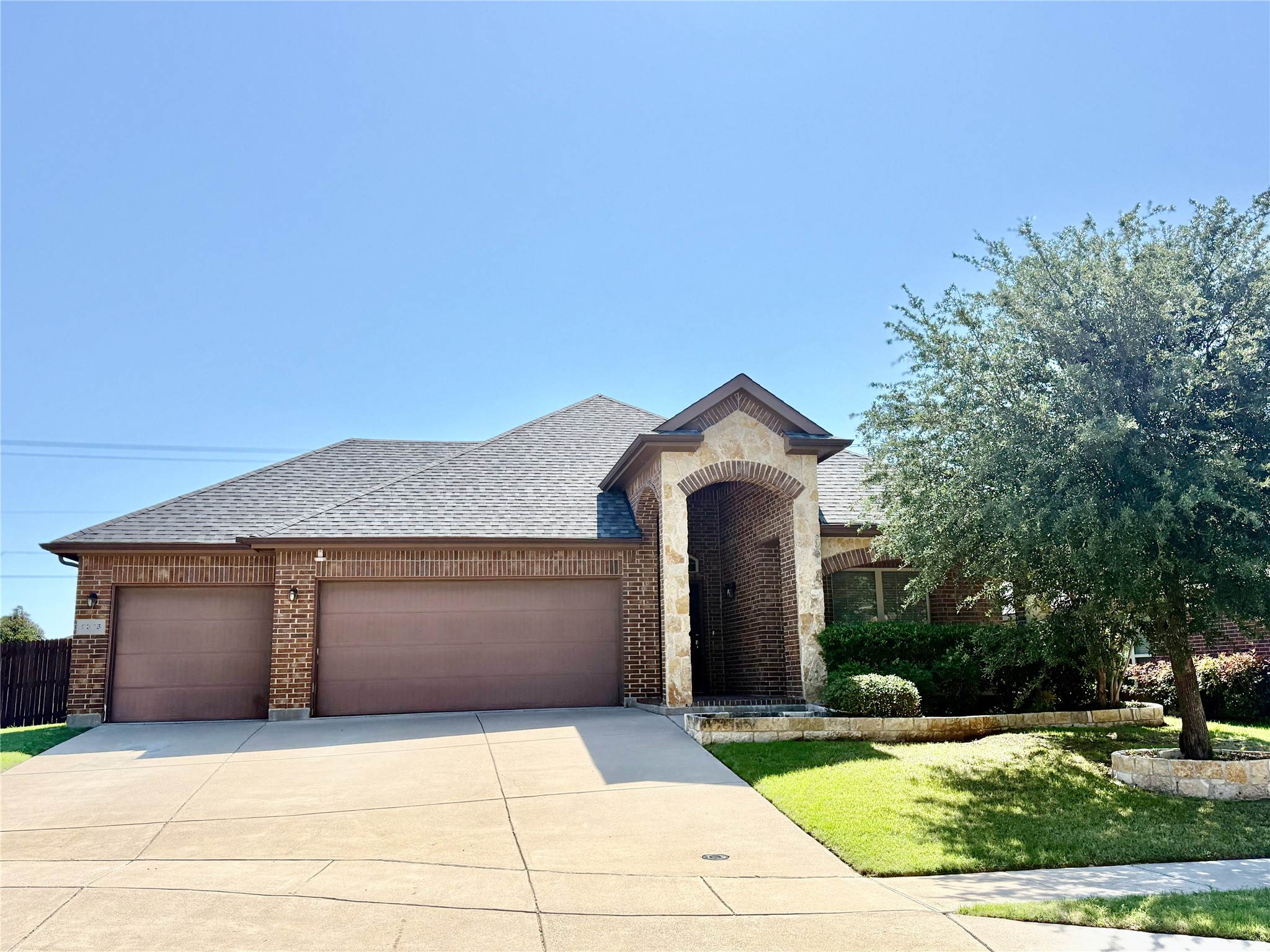 9505 Cypress Lake Drive Fort Worth TX 76036