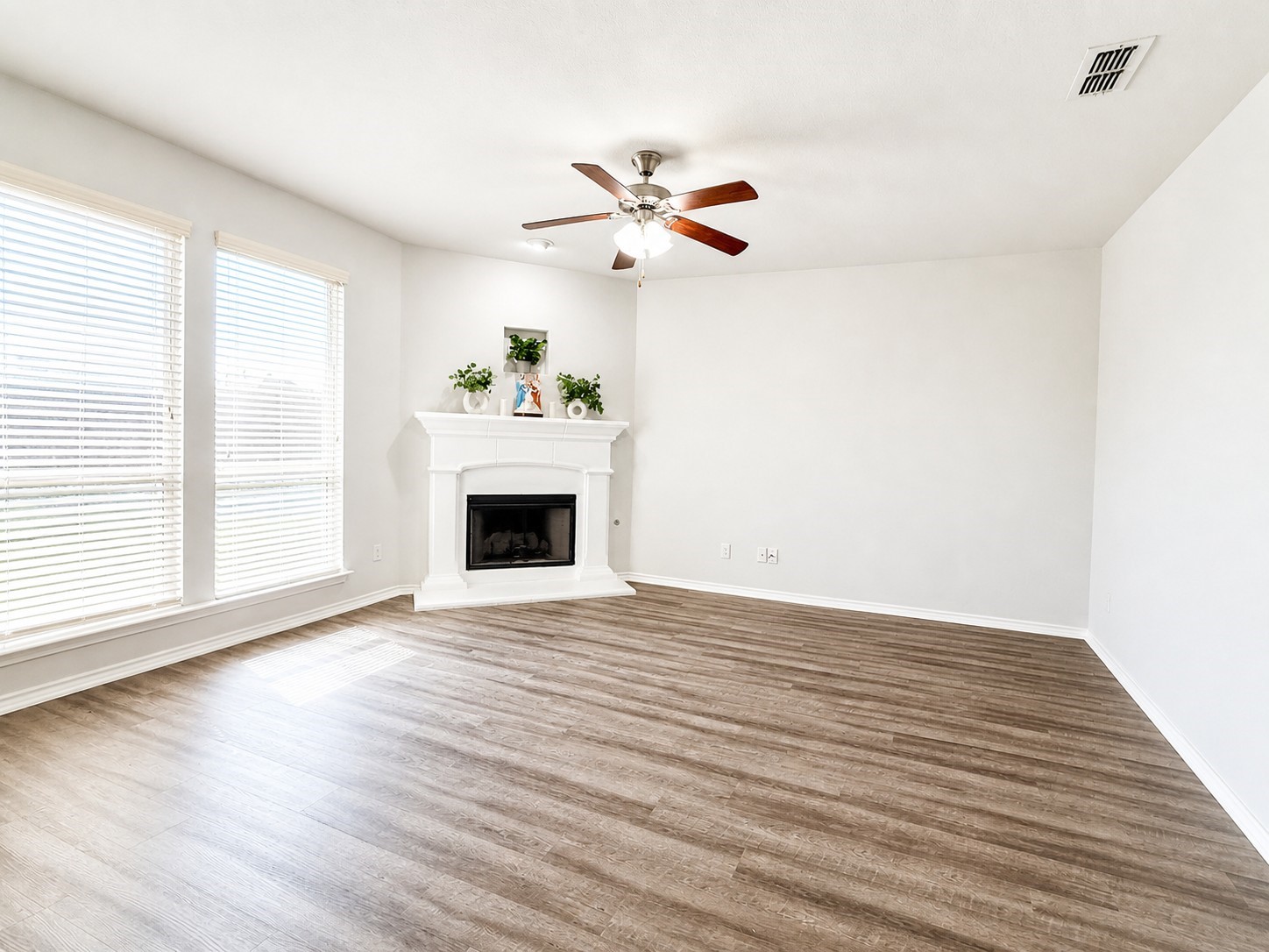 9505 Cypress Lake Drive Fort Worth TX 76036