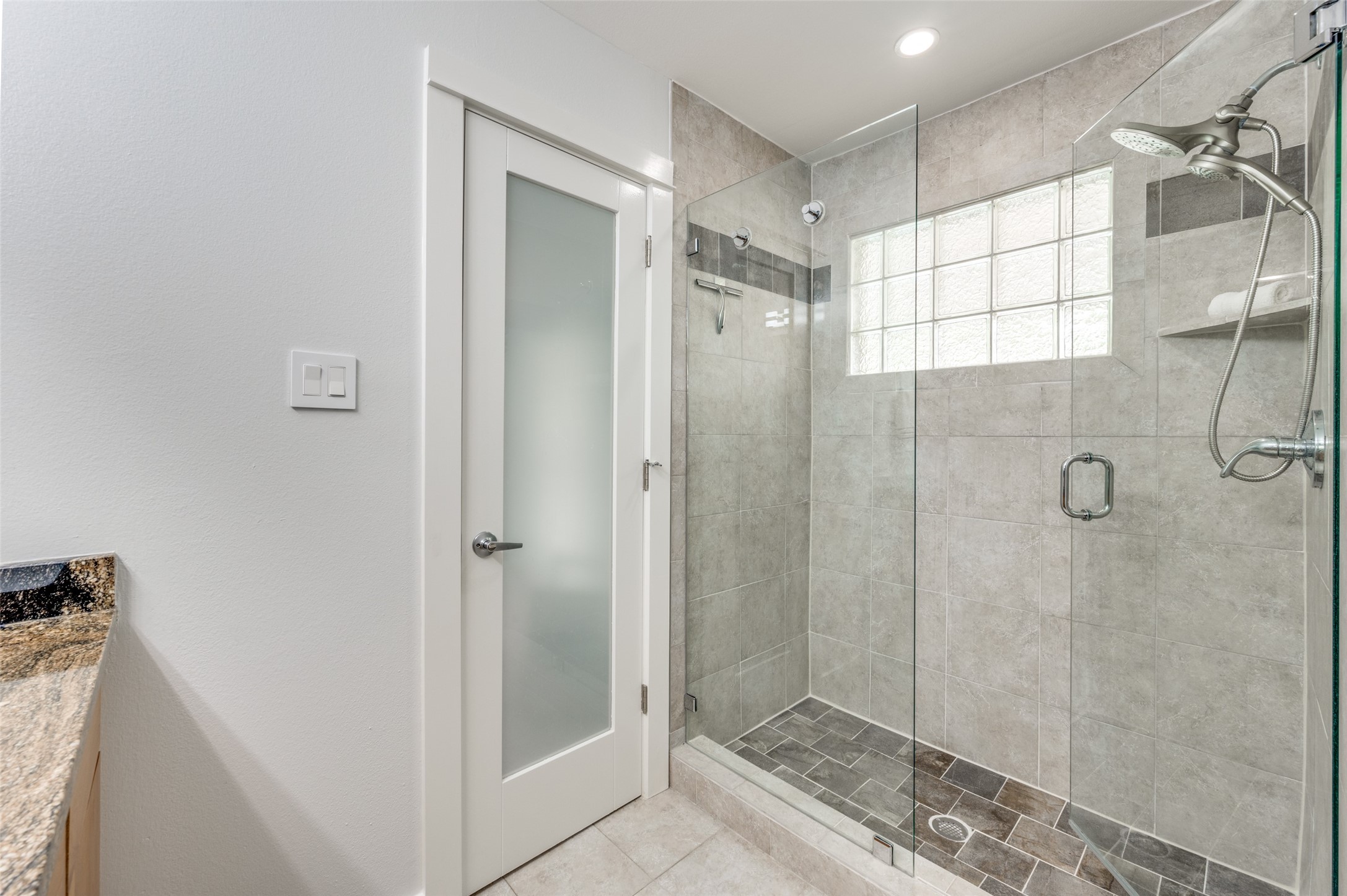 4616 W Lovers Lane Dallas TX 75209